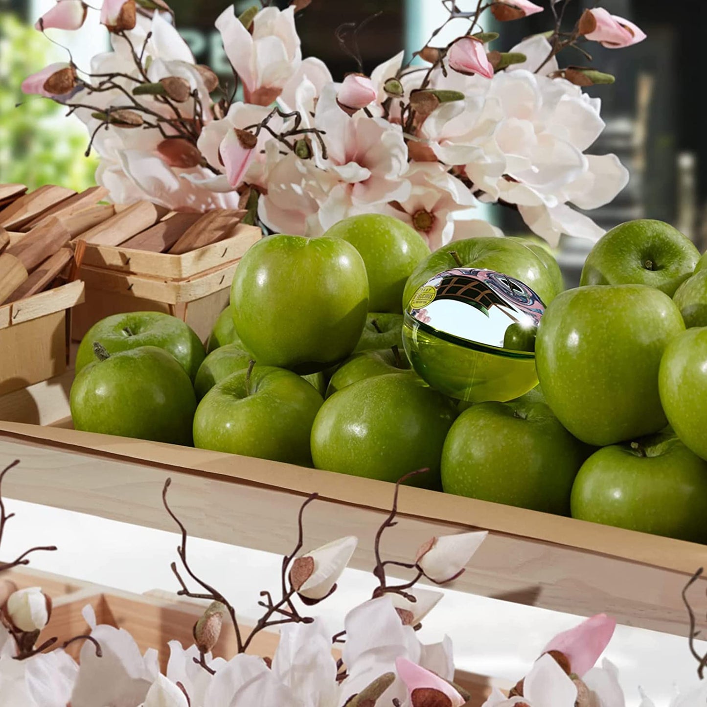 DKNY Be Delicious Eau de Parfum Perfume Spray For Women, 1.7 Fl. Oz.