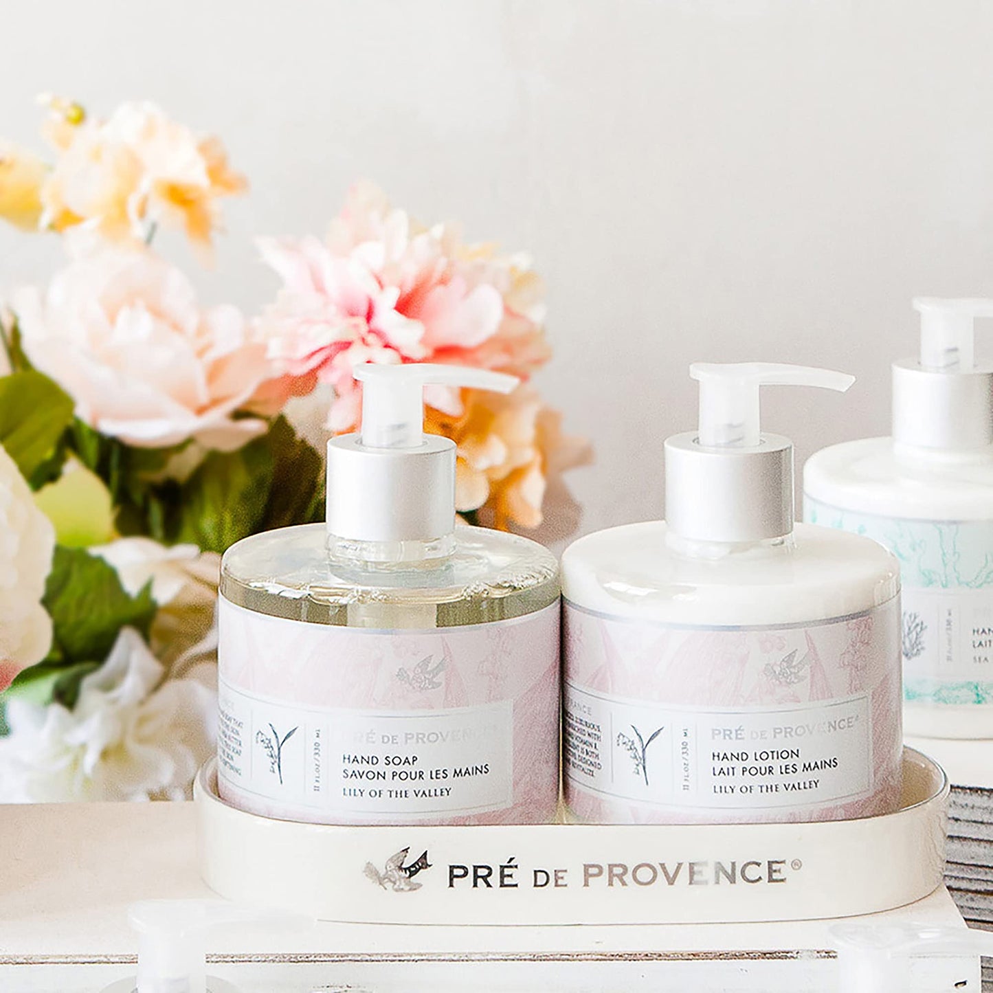 Pre de Provence Collection Liquid Hand Soap, Sooths & Softens while Cleansing, Enriched with Shea Butter, Vitamin E & Glycerin, Soft & Soothing, 11 fl