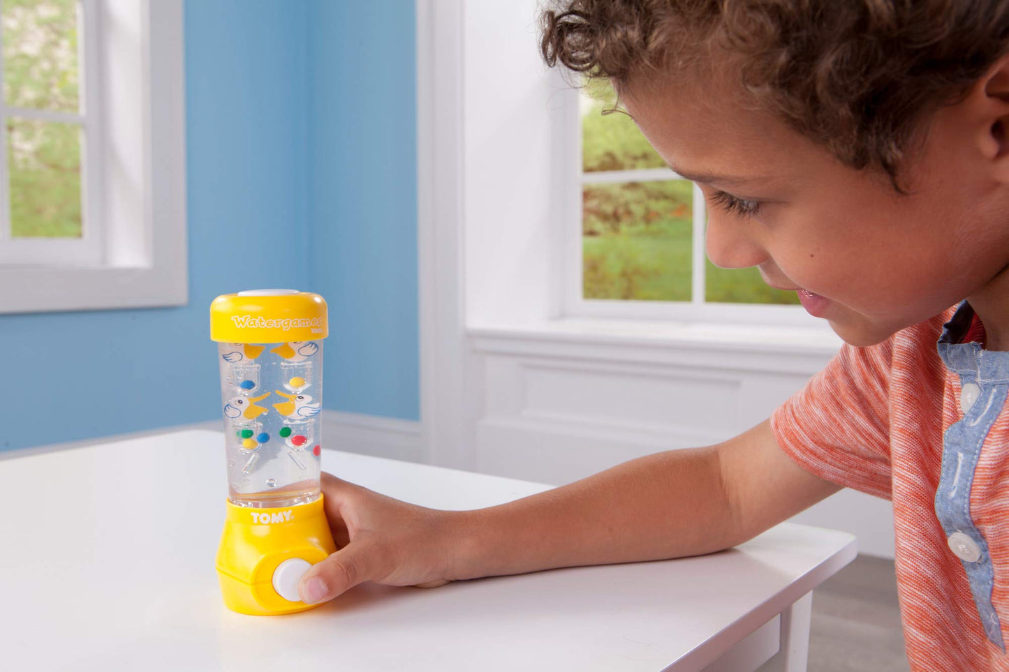 Fun Water Game - Pelican Classic & Retro Toys for Ages 3 to 12