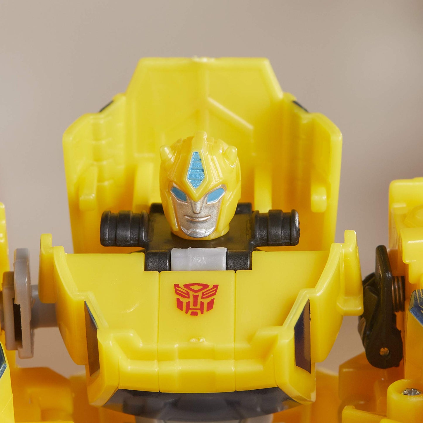 Transformers Bumblebee Cyberverse Adventures Action Attackers Warrior Class Bumblebee Action Figure, Sting Shot Move, 5.4-inch