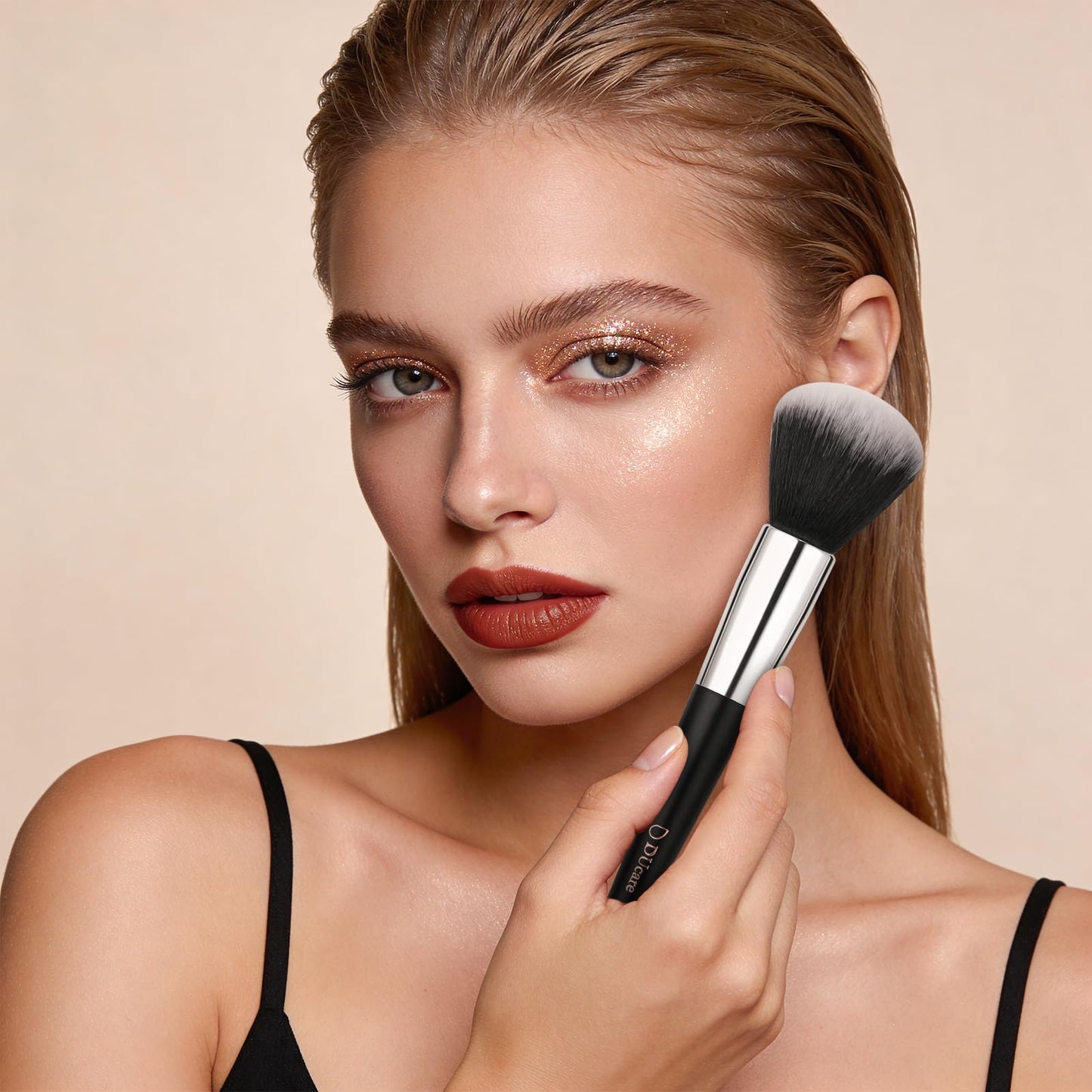 DUcare Makeup Brushes with Case 10Pcs Travel Makeup Brushset Women Gift Premium Synthetic Kabuki Foundation Blending Brush Face Powder Blush