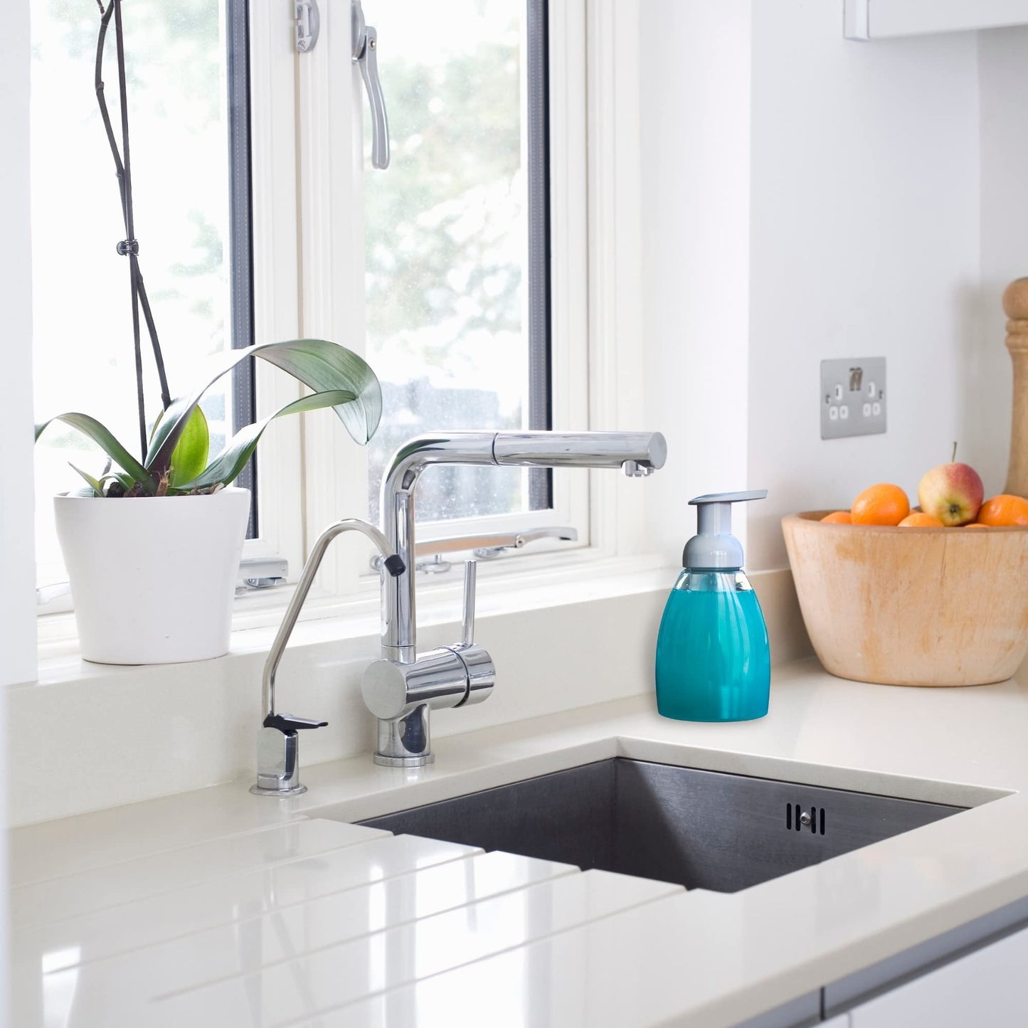 Clear Foaming Soap Dispensers 250ml (8.5oz) – Refillable Plastic Pump Bottles for Bathroom, Compatible with Dr. Bronner’s, 3 Pack