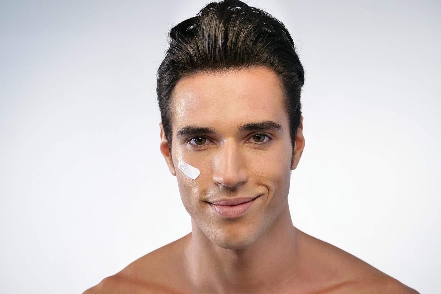 MT Skin Clinic Day Cream Moisturizer for Face Hydration Skincare for Sensitive Skin Acne Treatment and Redness Reducing Moisturizing Facial Cream