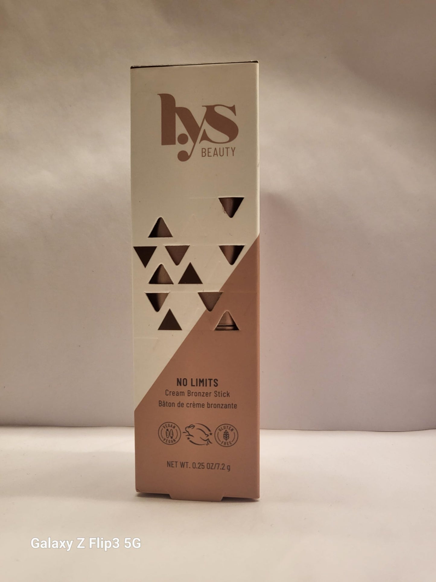 No Limits Cream Bronzer Stick
