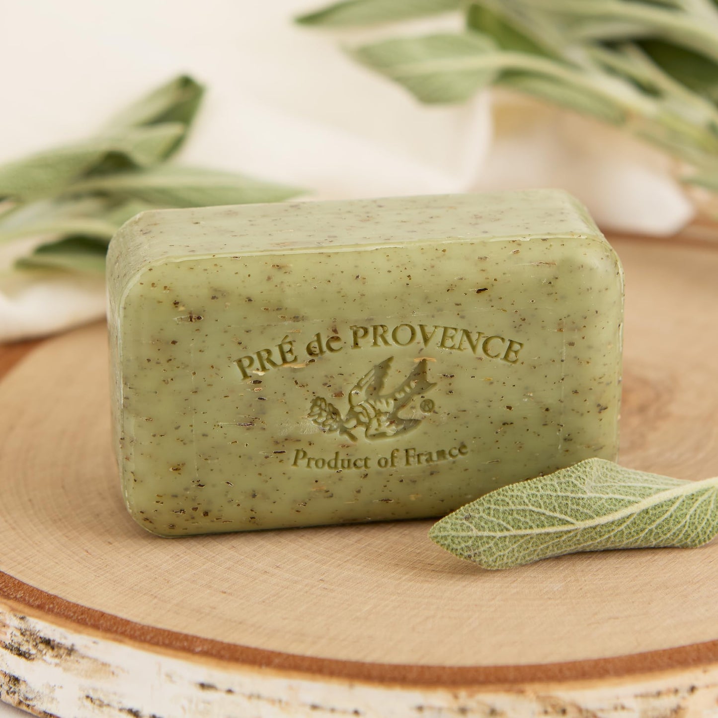 Pre de Provence Artisanal Soap Bar, Natural French Skincare, Enriched with Organic Shea Butter, Quad Milled for Rich, Smooth & Moisturizing Lather