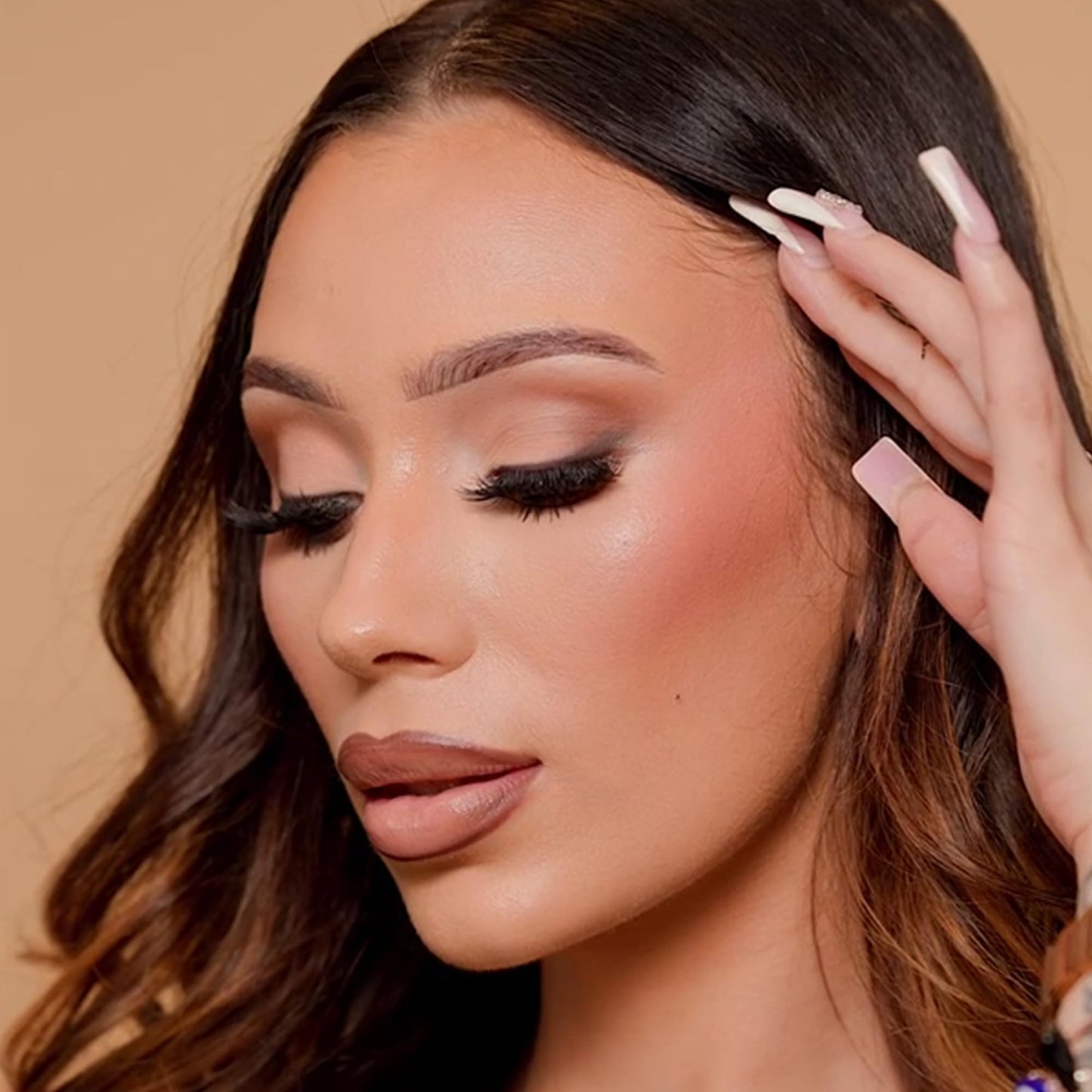 Juvia's Place I Am Magic Radiance Booster - Shade Dark 4 (Somalia) - Flawless Effect for Glam Makeup - Blurs, Smooths & Illuminates Complexion - Glow Activator with Buildable Low to Medium Coverage