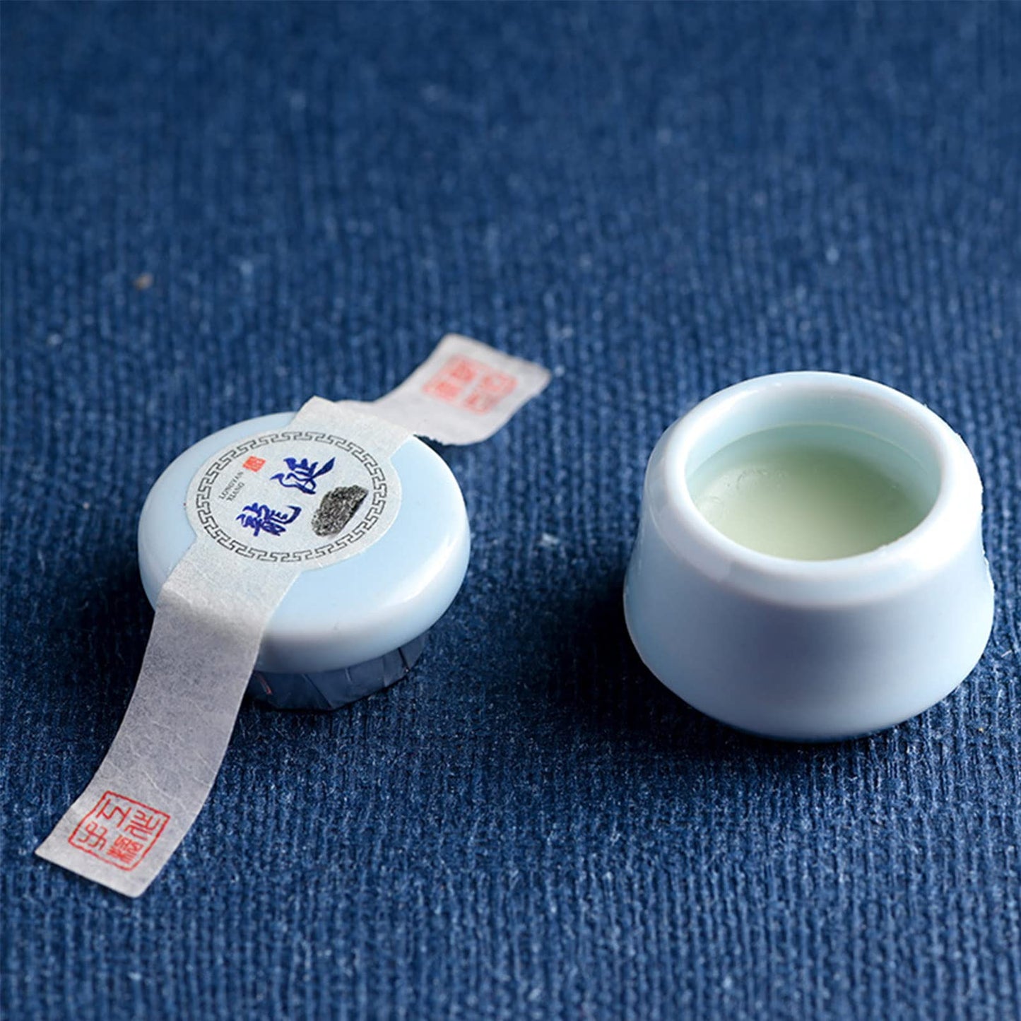 Grospe 3PCS Solid Balm Sets - Solid Perfume Portable Pocket Ceramic Jar - Perfect for Travel Use - Natural Rose Ambergris Ebony Fragrance for Men