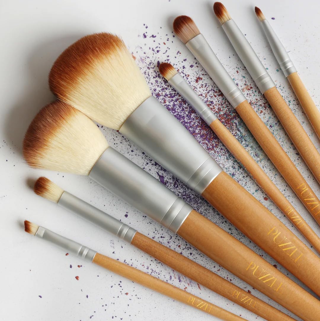 Puzzle Makeup Brush - Professional Vegan Makeup Brush, Soft Synthetic Bristles, Vegan - For Flawless Application (Small Eyeshadow Brush)