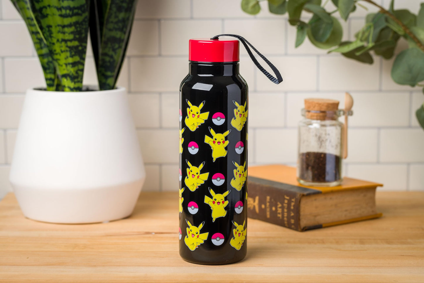 Silver Buffalo Pokemon Ball and Pikachu Stainless Steel Water Bottle with Strap, 27 Ounces