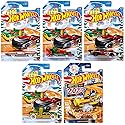 Hot Wheels 2024 Happy Holidays Christmas Mix Winter Set of 5 Pack, 1:64 Scale Diecast X-mas