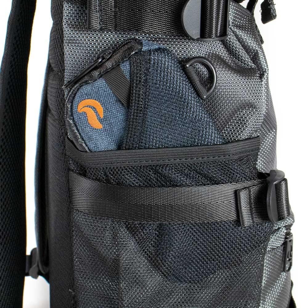 Skunk Backpack Rogue - Smell Proof - Weather Resistant - Lockable (Metal Gray)