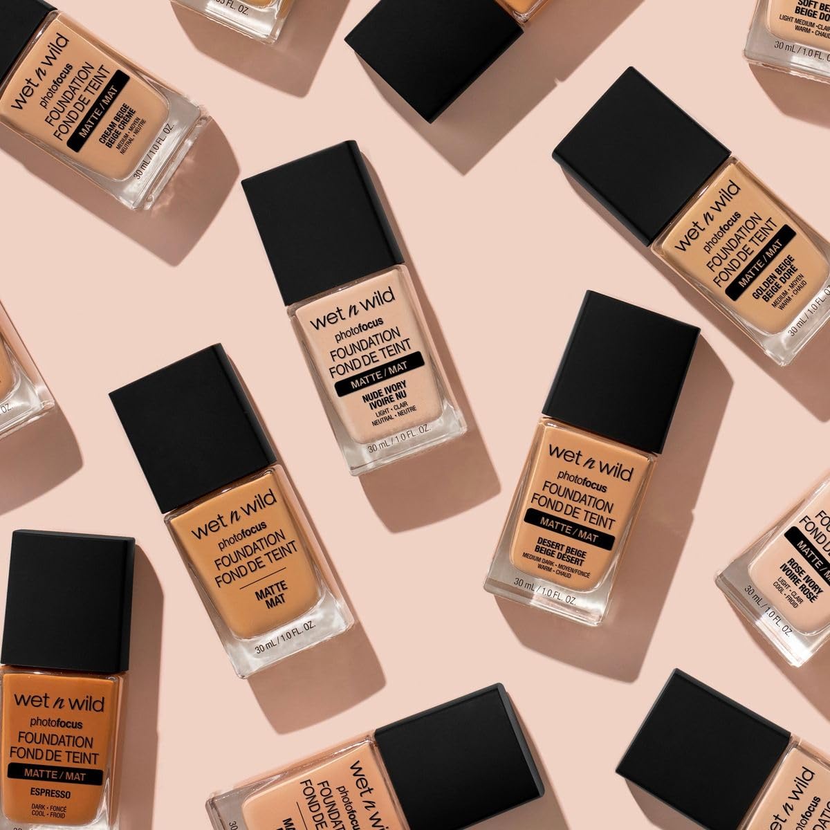 wet n wild Photo Focus Matte Liquid Foundation Soft Beige, Vegan & Cruelty-Free