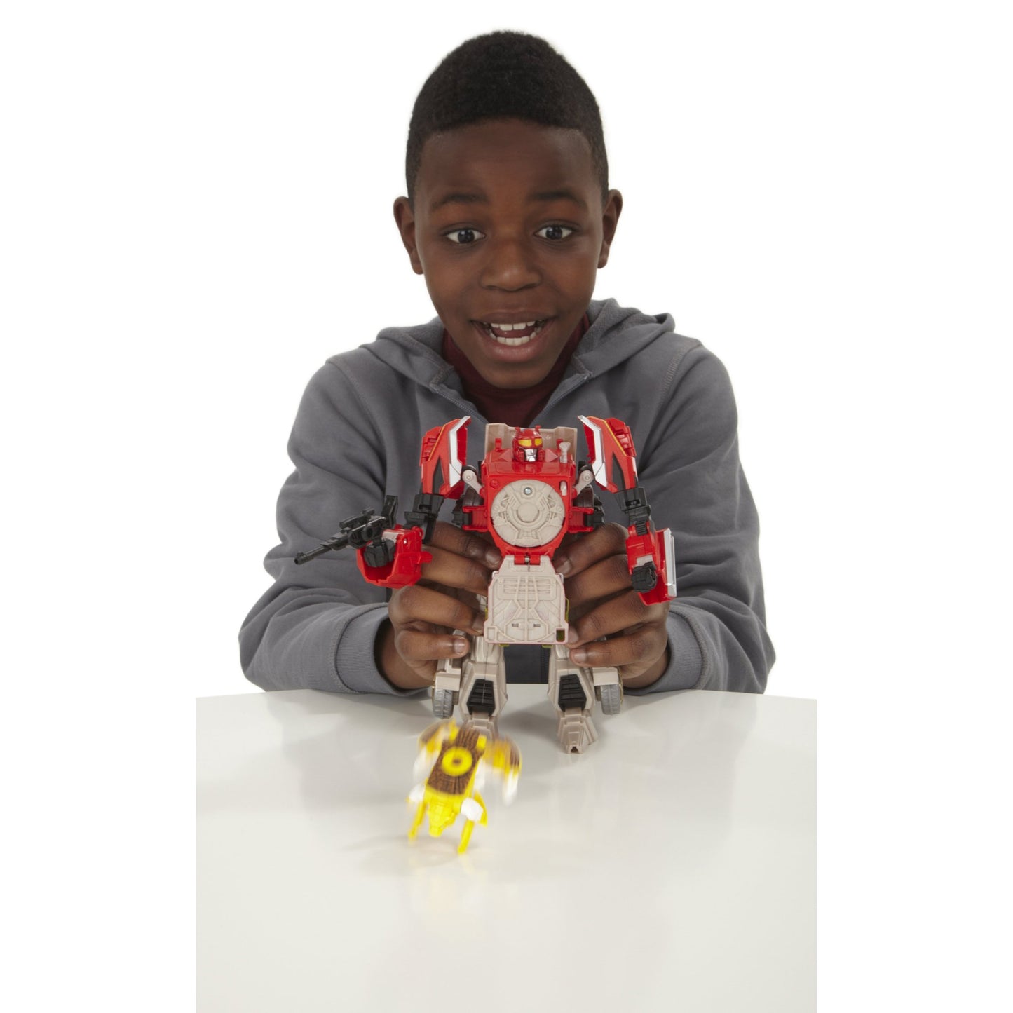 Transformers Generations Voyager Class Autobot Blaster Figure