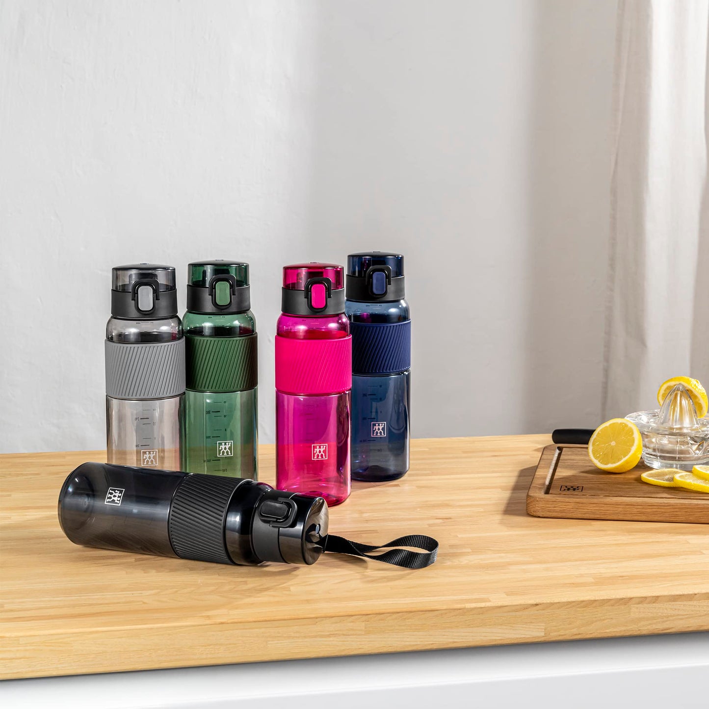 ZWILLING Tritan 24-ounce Water Bottle - Pink