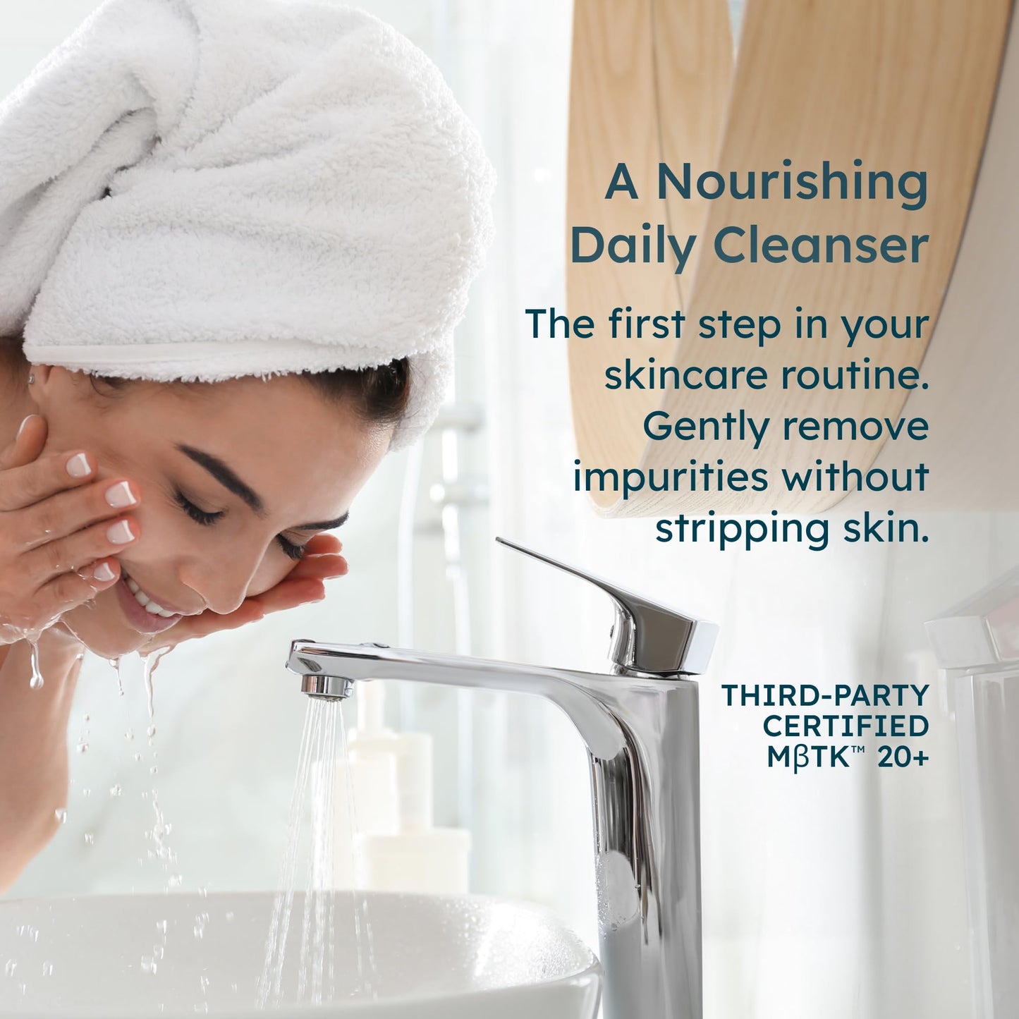 MELORA Manuka Honey Face Wash (5 Oz), Daily Skin Care Facial Cleanser & Makeup Remover with Manuka Honey & Oil for Dry or Sensitive Skin - Anti-Aging