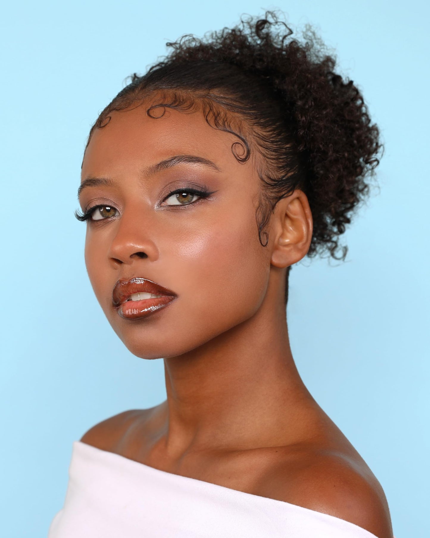 Moira Lip Chic Liner (006, Edgy) Beauty & Personal Care Moira