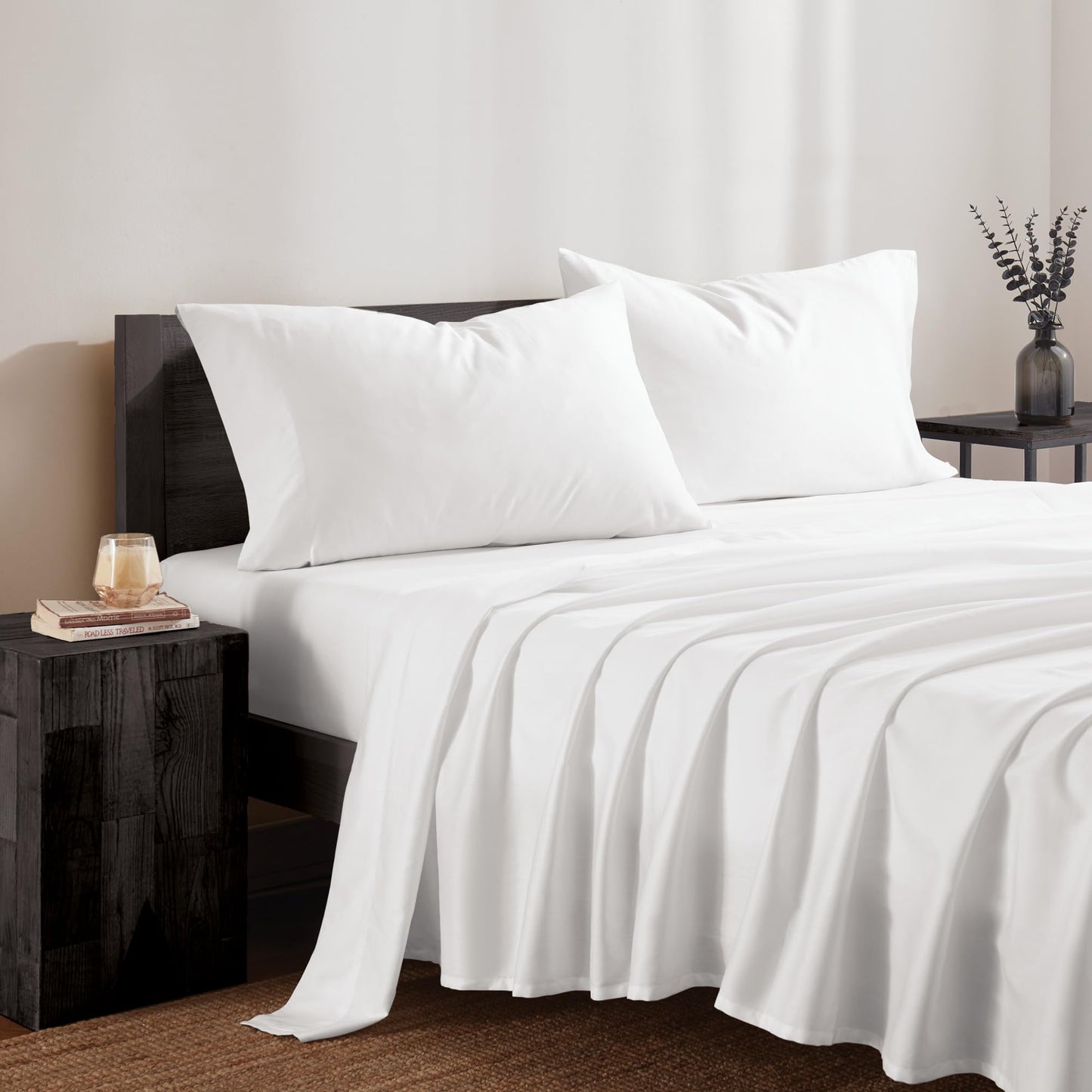DKNY Queen Sheet Set, 4 Piece Bed Sheets, 100% Cotton Sateen 425 TC, 1 Flat Sheet, 1 Fitted, 2 Pillowcases, Bright White