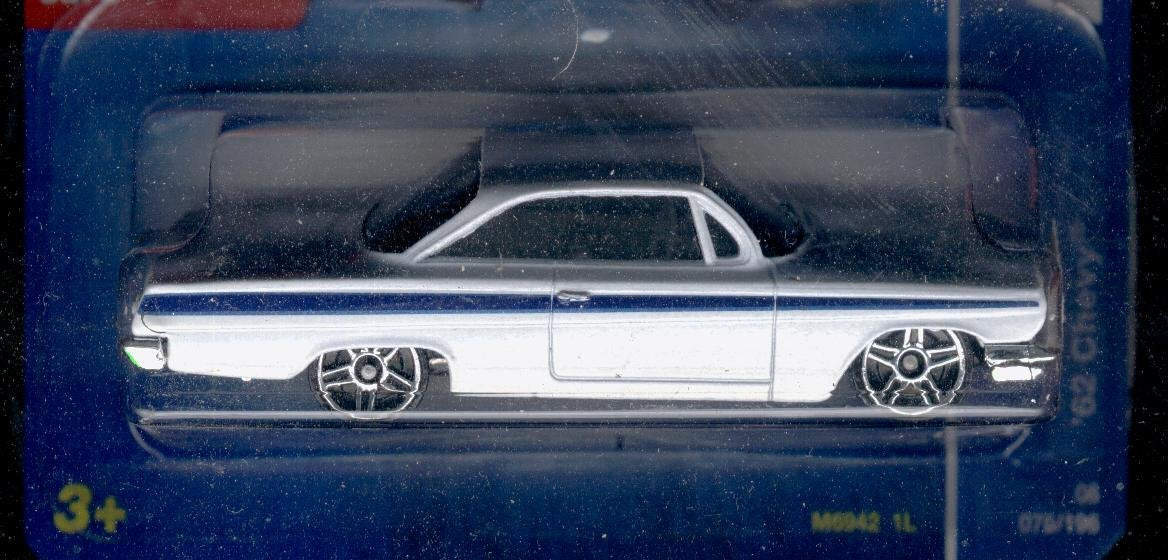 Hot Wheels 2008 All Stars White '62 Chevy w/ PR5s on Beckett Price Guide Card #76 1:64 Scale