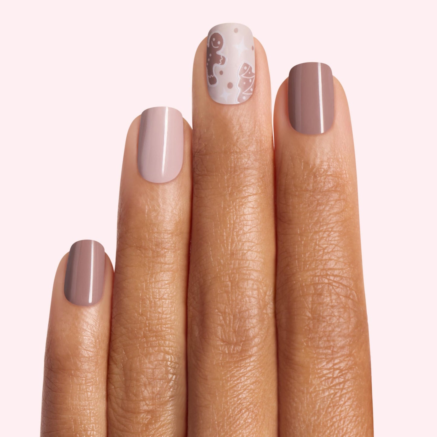 Dashing Diva Gloss Nail Strips - Gingerbread Gentleman - UV Free, Chip Resistant, Long Lasting Gel Nail Stickers - 3-Piece Manicure Set - Contains 32 Beauty & Personal Care Dashing Diva