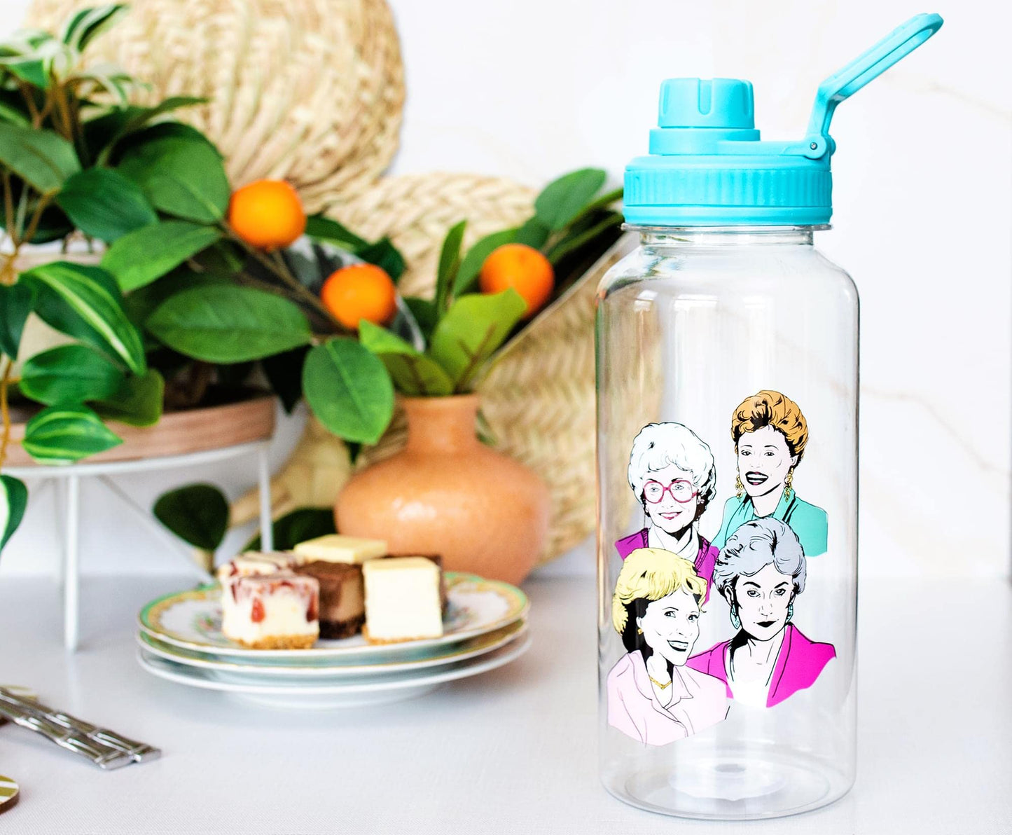 Silver Buffalo Golden Girls Group Twist Spout Plastic Water Bottle with Stickers You Stick Yourself, 32 Ounces