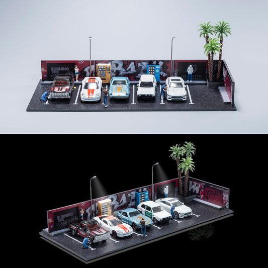 1/64 Diorama Garage, Garage and Display Case for Model Car, Scenic Diorama Display Car Park with 2 LED Street Lamps and 5 Outdoor Parking Spaces