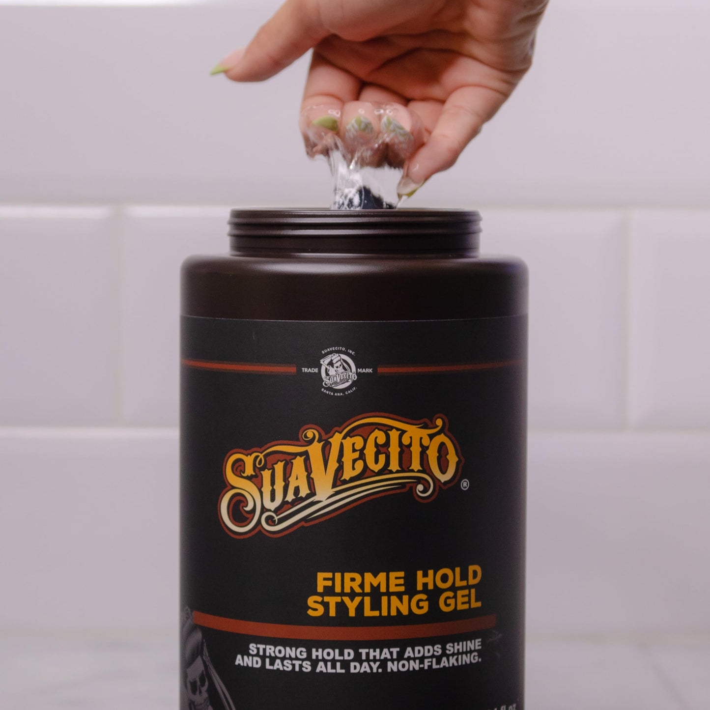 Suavecito Firme (Strong) Hold Styling Hair Gel 32 oz Tub - Original Scent, High Shine - Alcohol Free - Won't Dry or Flake, Lasts All Day, Works On All