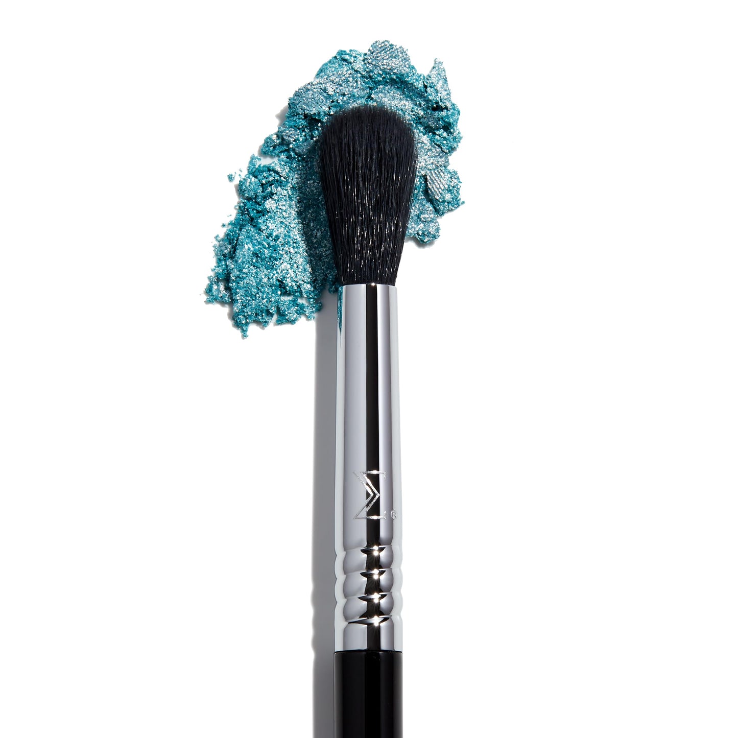 Sigma Beauty Professional E40 Tapered Blending Eye Makeup Brush with SigmaTech fibers Blending eyeshadow Brush