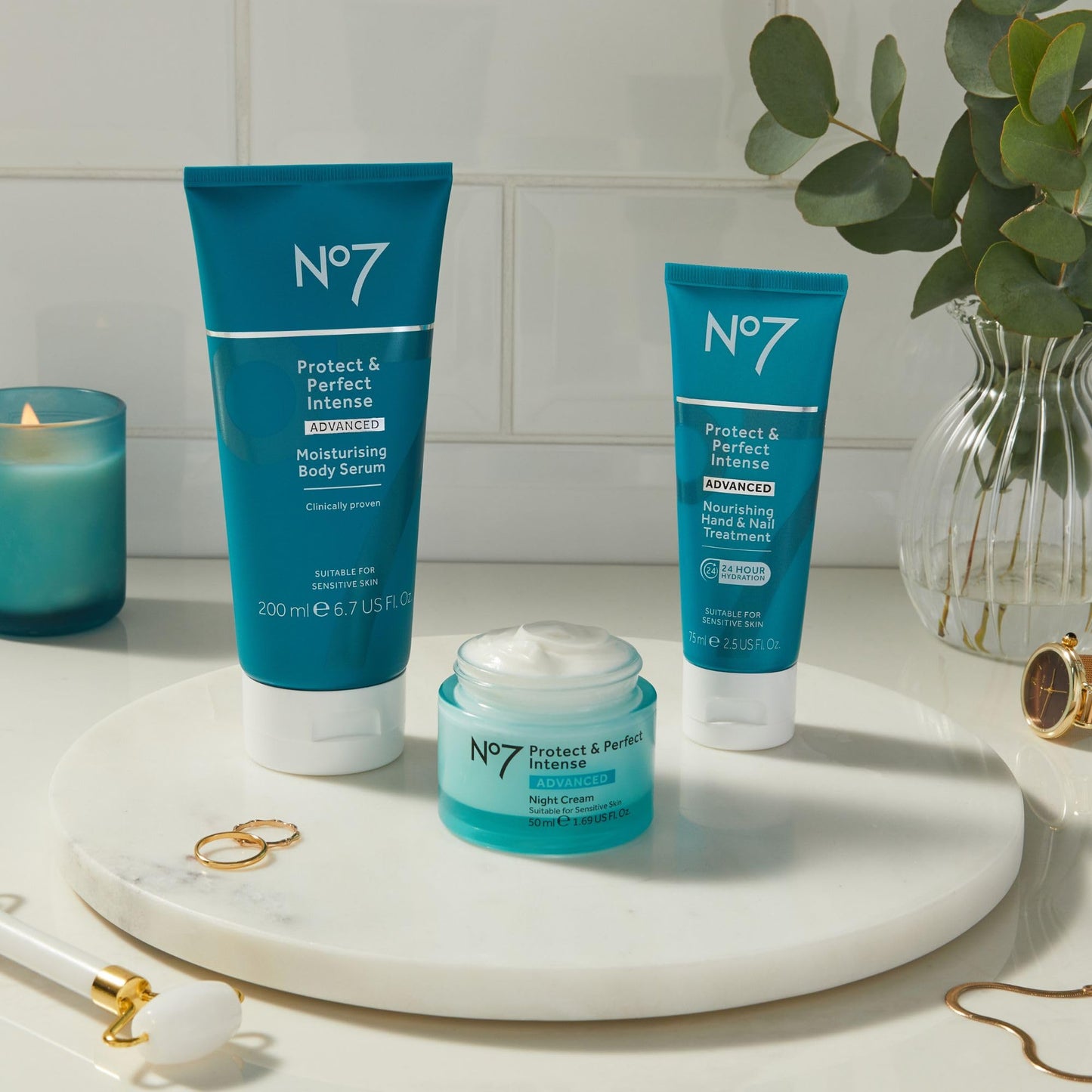 No7 Protect & Perfect Intense Advanced Hand & Nail Cream – Anti-Aging Moisturizer with Vitamin B5 & Matrixyl 3000+ Collagen Peptides, 75ml
