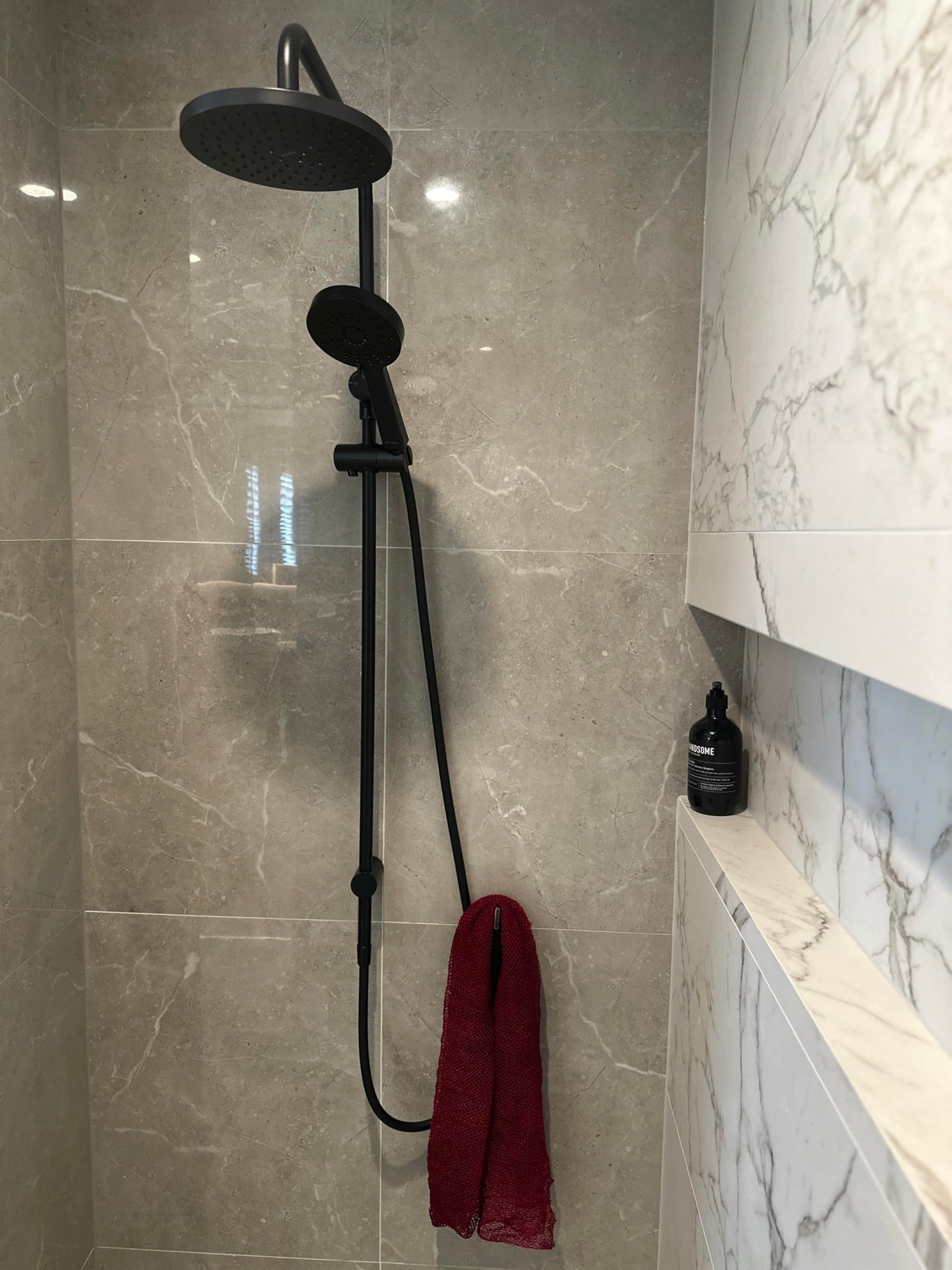 African net Sponge Authentic with Knots, Real, Long, exfoliating net Sponge with 12 Colors for Sale Made for Both Men and Women as a Hygiene Essential Beauty and Personal Care AFRICANA BEAUTY