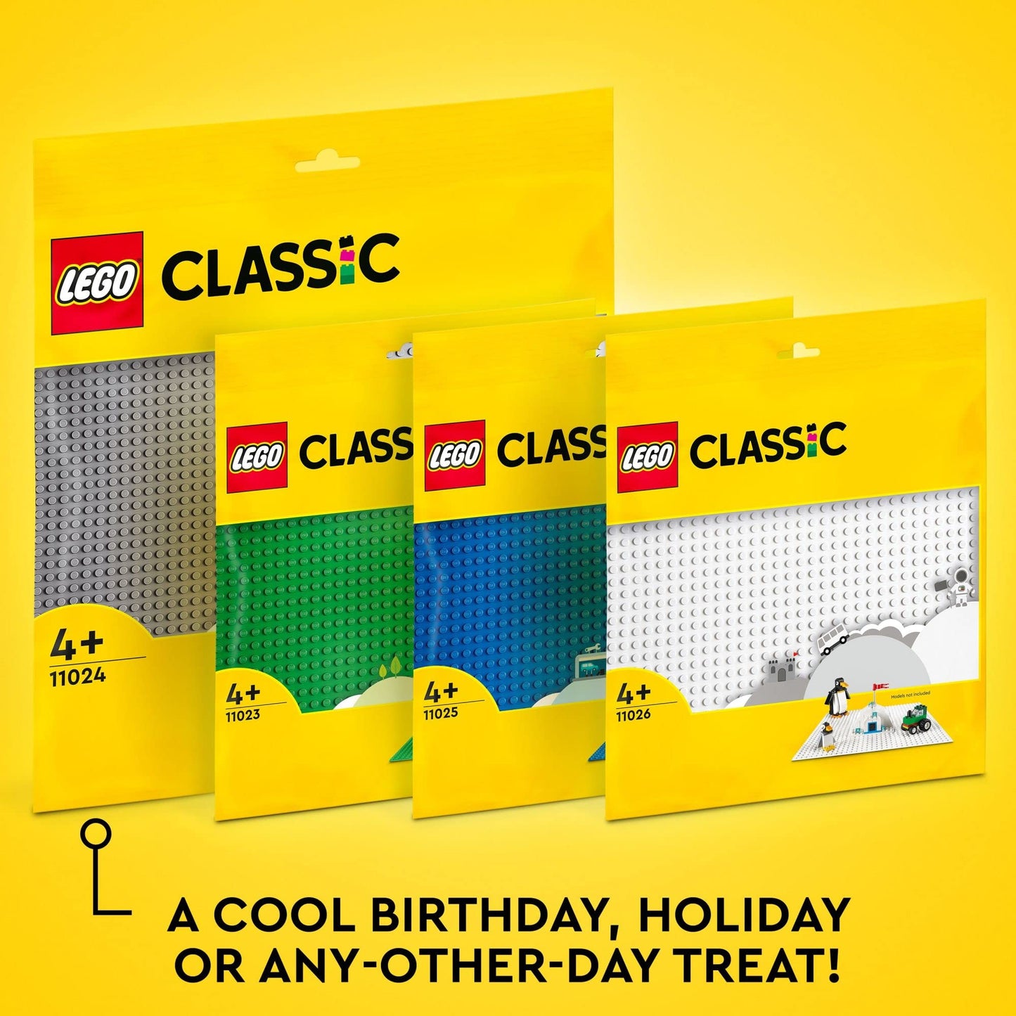 LEGO Classic White Baseplate 11026, 32x32 Stud Foundation for Building, Playing & Displaying Creations, Great for Snowy & Winter Scenes