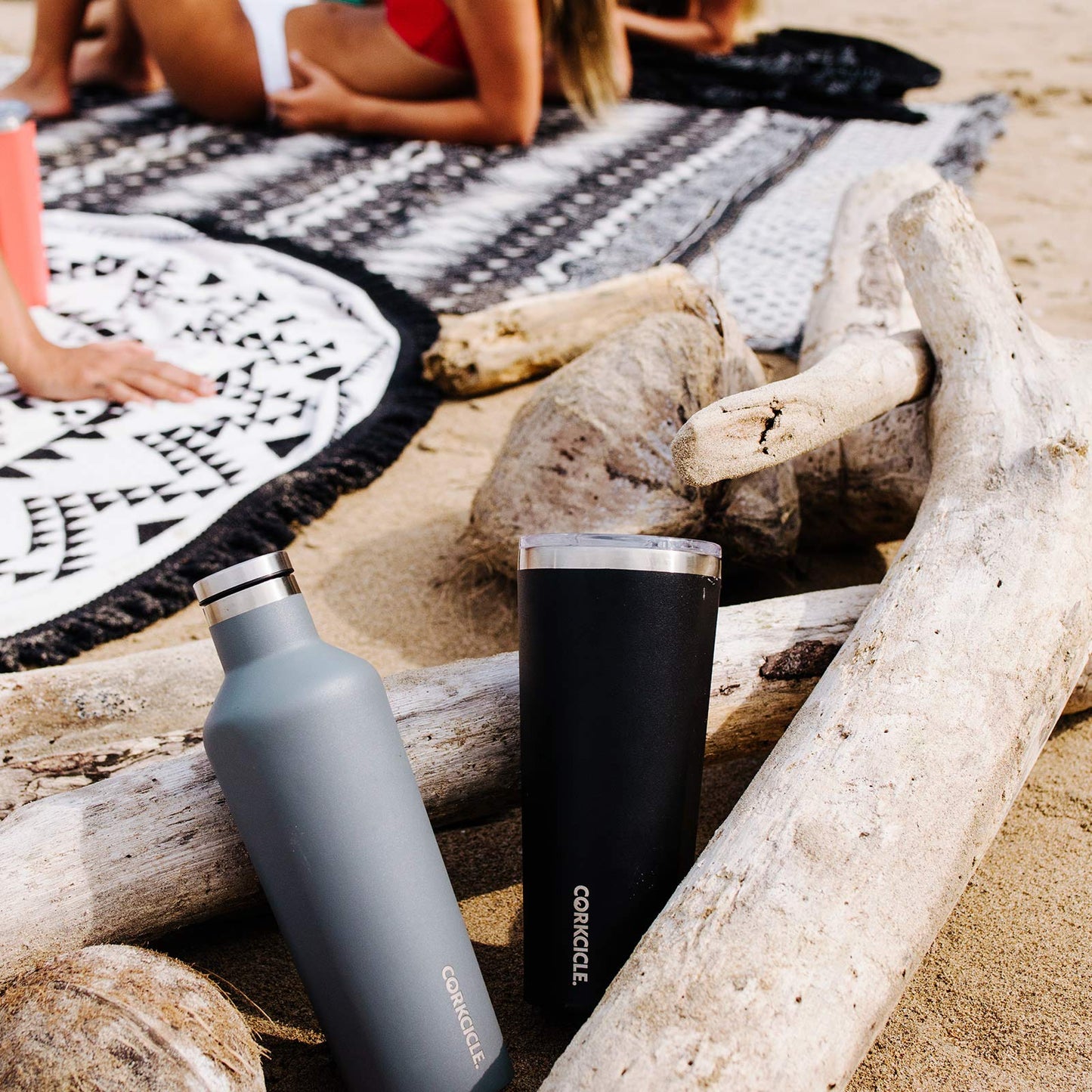 Corkcicle Canteen - Water Bottle and Thermos - Keeps Beverages Cold for Over 25, Hot for Over 12 Hours - Triple Insulated with Shatterproof Stainless