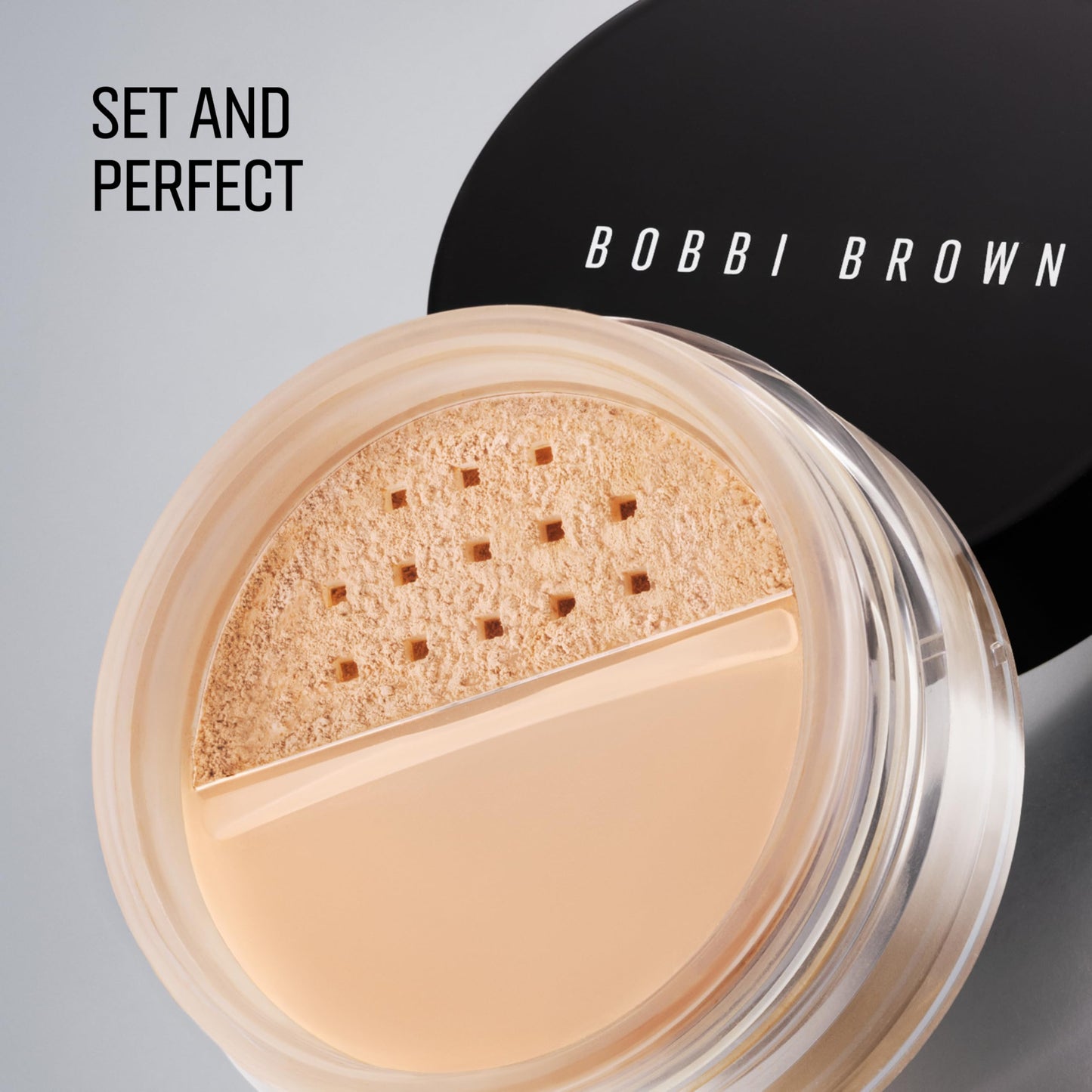 Bobbi Brown Sheer Finish Loose Powder | Long-Lasting, Oil-Absorbing, Mattifying Powder for Seamless Finish | Vitamin E, 0.35 Ounce, Soft Porcelain