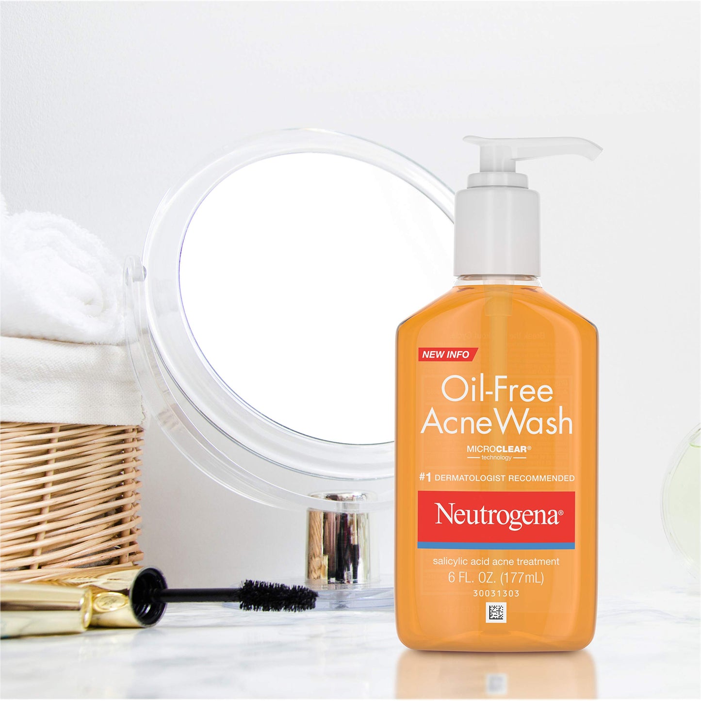 Neutrogena Oil-Free Acne Fighting Facial Cleanser, 2% Salicylic Acid Acne Treatment, Daily Oil-Free Acne Face Wash for Acne-Prone Skin with Salicylic