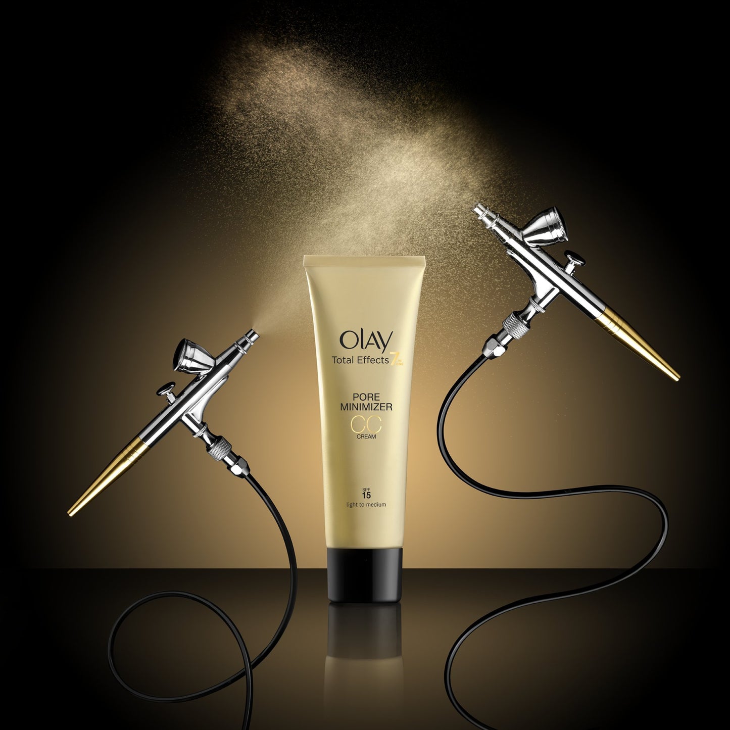 Olay Total Effects Pore Minimising Moisturiser CC Cream, Light to Medium 50 ml