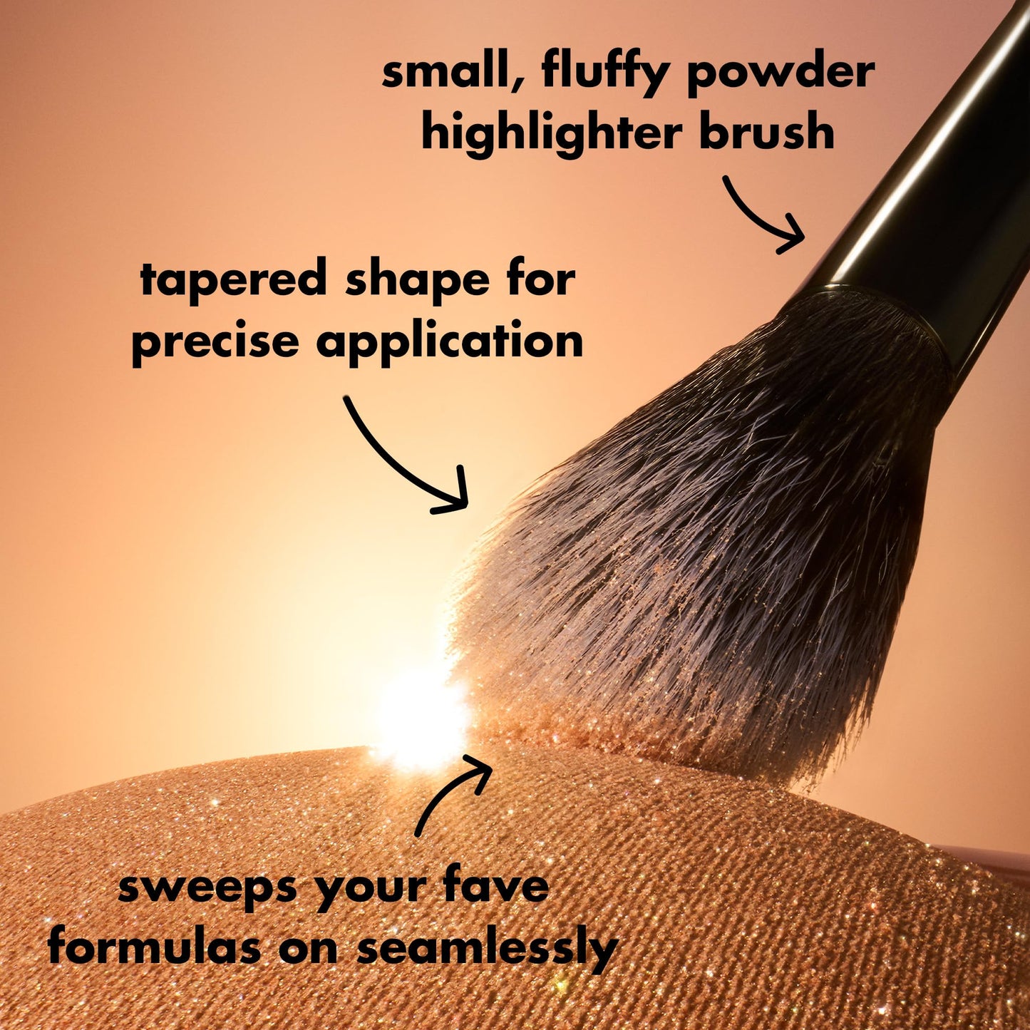 e.l.f. High Points Highlighter Brush, Soft & Tapered Face Makeup Brush For Illuminating & Creating Soft-Focus Glow, Vegan & Cruelty-Free