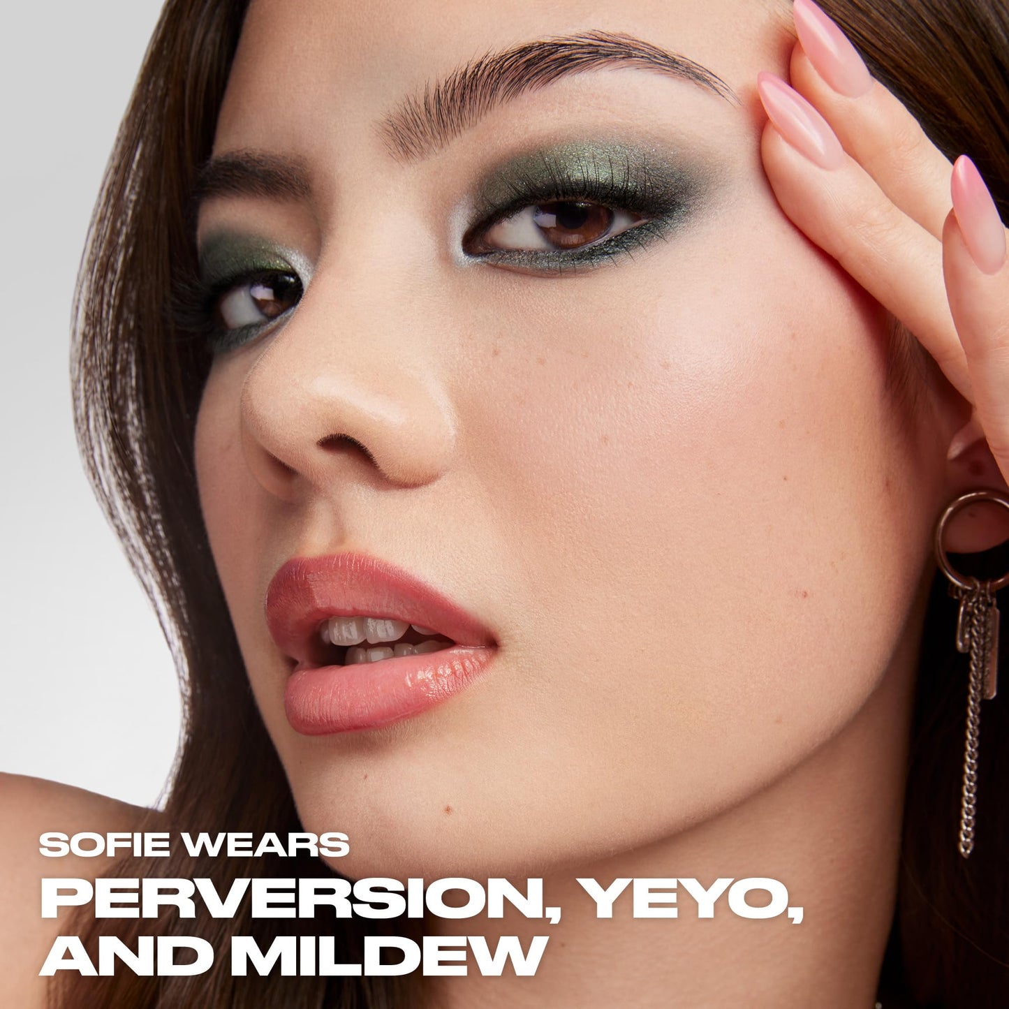 URBAN DECAY 24/7 Glide-On Waterproof Eyeliner Pencil (Chaos - Cobalt Blue Matte) - Smudge-Proof, Transfer-Proof, Smooth No-Tug Formula