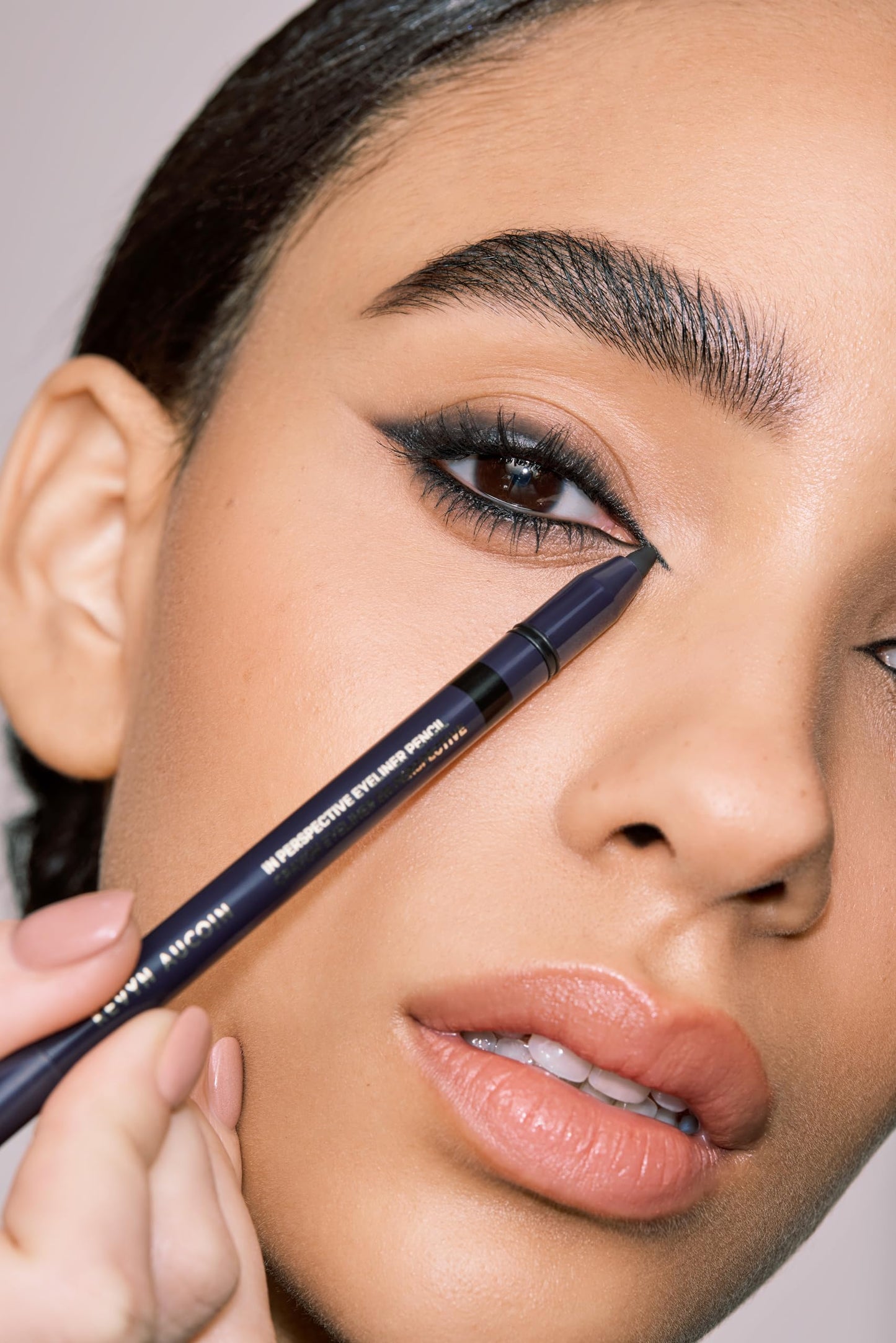 Kevyn Aucoin In Perspective Eyeliner Pencil, Black: Easy Use. Flexibility of a kajal makeup pencil and waterproof. Long wearing. For waterline, lash…