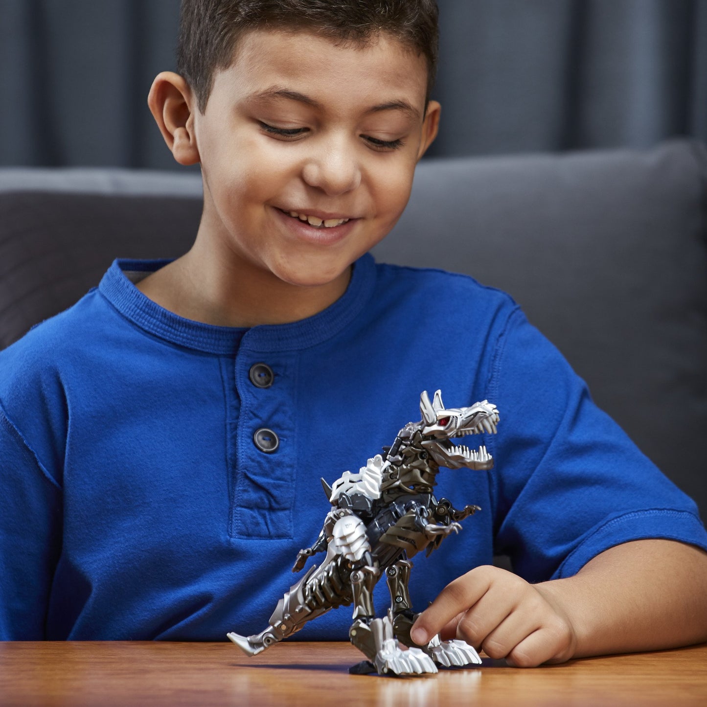 Transformers: The Last Knight Premier Edition Voyager Class Grimlock