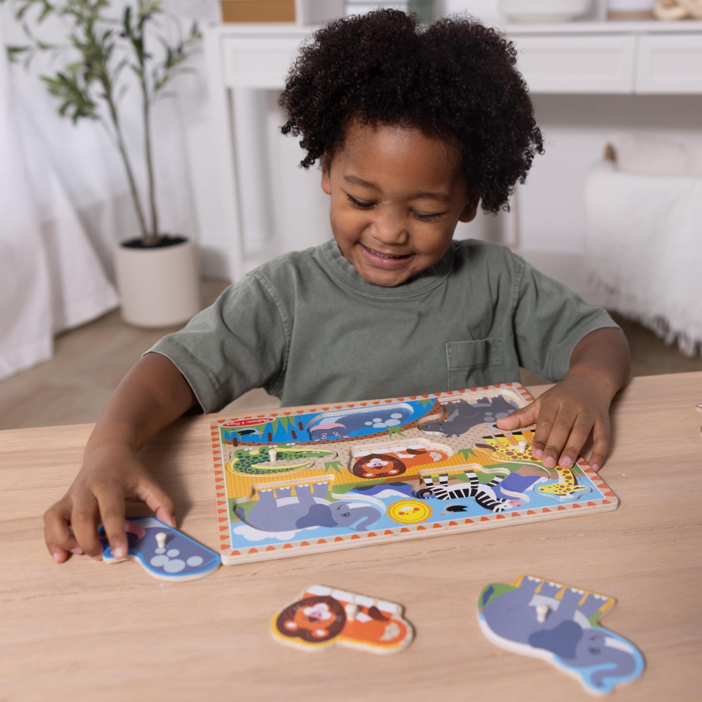 Melissa & Doug 4 Pack Wooden Peg Puzzle Set – Vehicle, Farm, Safari & Pet Animals – Educational Puzzles for Toddlers Ages 2+