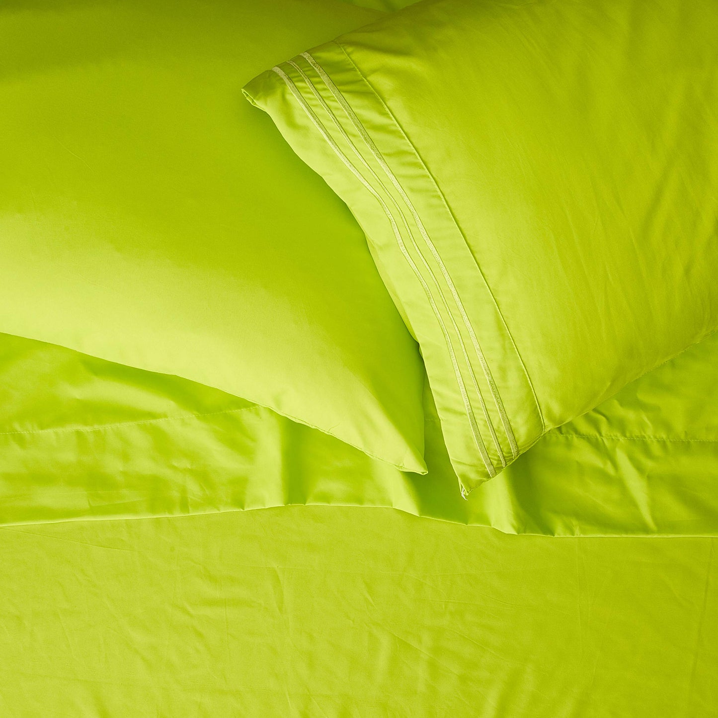 CELINE LINEN Luxury Silky-Soft 1500 Premier Softest Hotel Quality Wrinkle-Free 4-Piece Bed Sheet Set, Deep Pocket up to 16 inch, King Lime