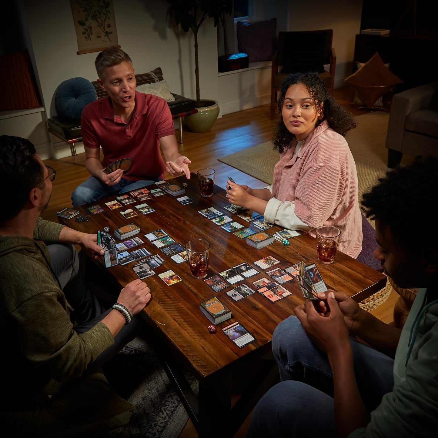 Magic: The Gathering Murders at Karlov Manor Commander Deck - Deadly Disguise (100-Card Deck, 2-Card Collector Booster Sample Pack + Accessories)