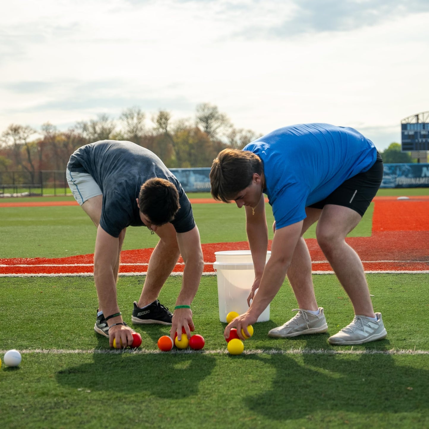 SMUSH BALLS Smushballs The Ultimate Anywhere Batting & Fielding Practice Foam Ball for Baseball/Softball Training (12 Balls)
