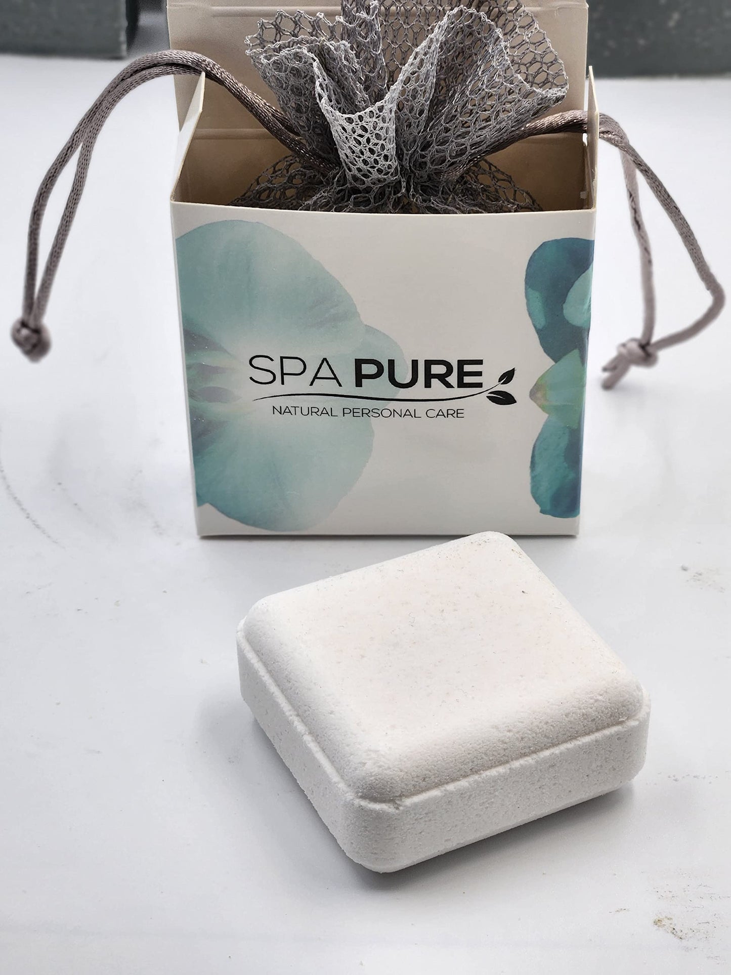 Essential Oil Shower Steamers XL with mesh Shower Steamer Bag and Glossy Laminate Box. (Deep Sleep)