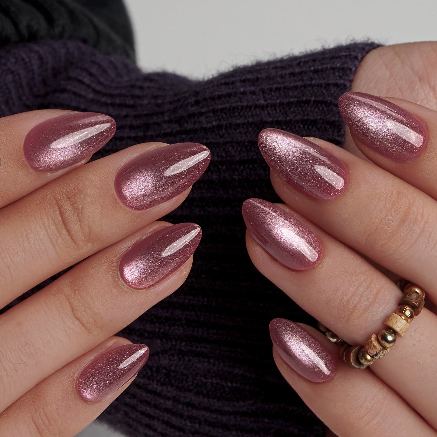 CurvLife Press on Nails Short Almond Cat Eye Pink Fake Acrylic Nails with Apricot Design Full Cover False Nails Glossy Nude Artificial Stick on Nails Beauty and Personal Care CurvLife