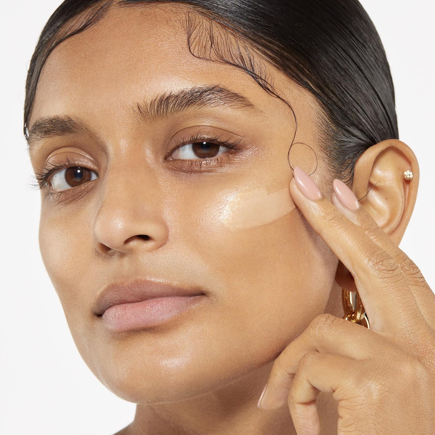 Smashbox Photo Finish Illuminate Glow Makeup Primer | Breathable, Strengthening Silky Barrier Primer For Glowy Skin | Silkscreen Complex, Vitamin C +