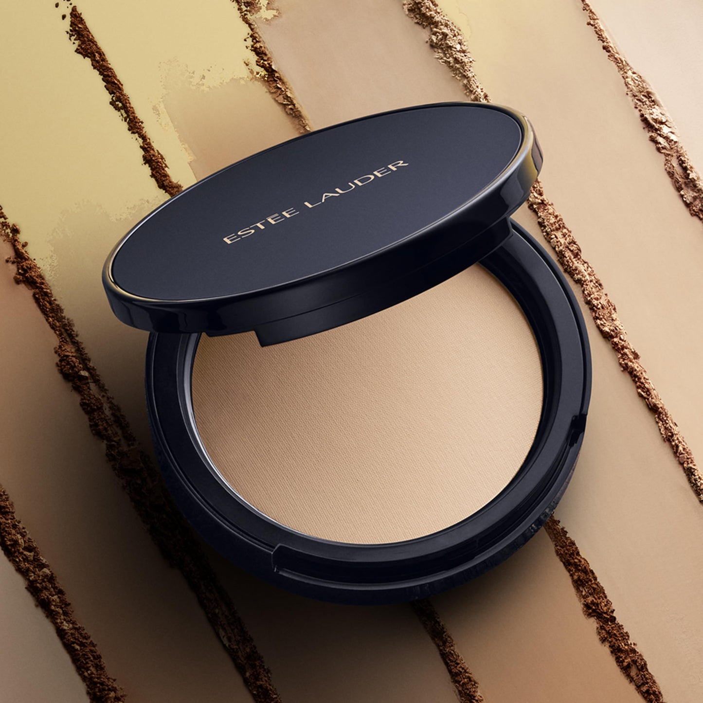 Estée Lauder Double Wear Stay-in-Place Matte Setting Powder Veil | Pressed Setting Face Powder Compact with Puff | Oil-Control with Sheer Coverage