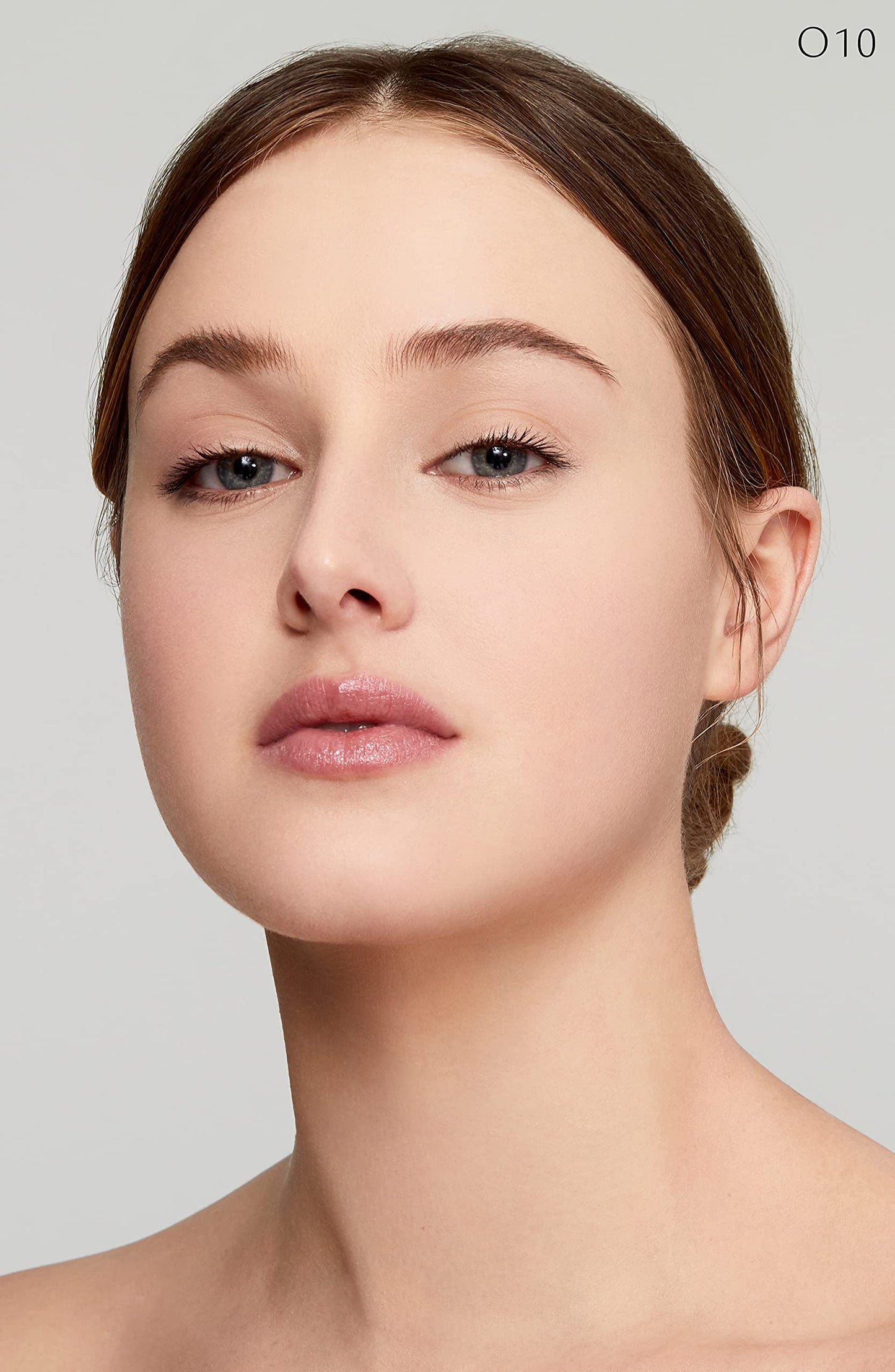 Clé de Peau Beauté, Radiant Fluid Foundation Matte SPF 20, O10