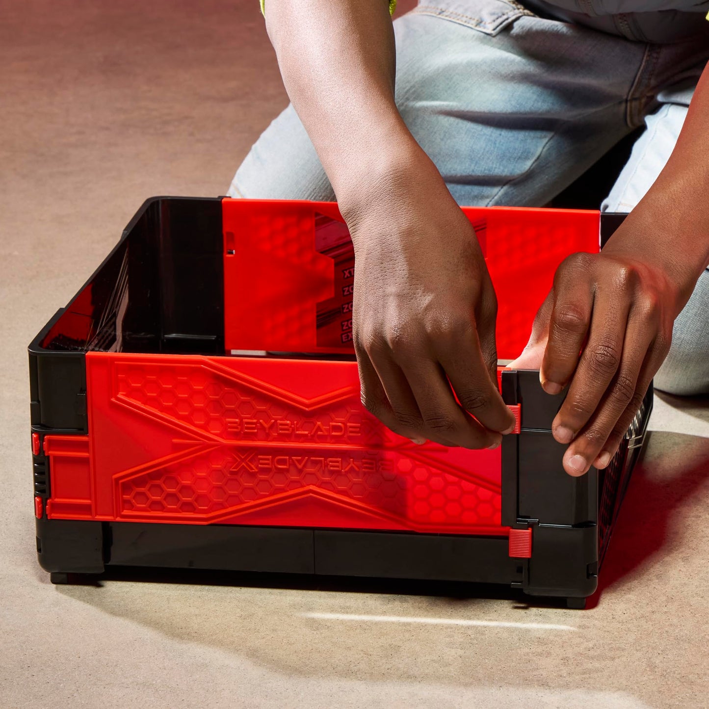 Beyblade X Clash & Carry Beystadium Battle Arena Spinning-Top Toys, Kids Gifts, Ages 8+