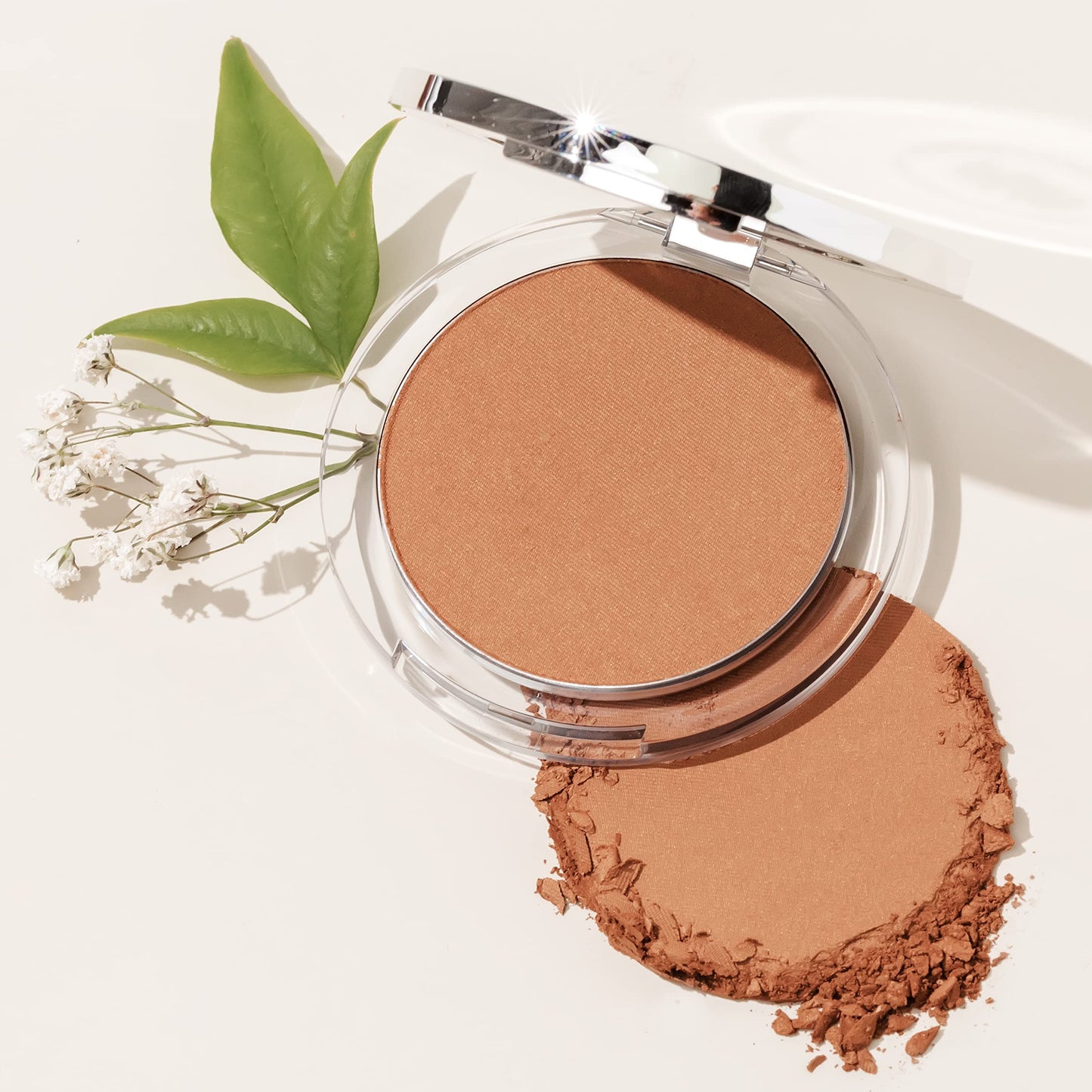 PÜR MINERALS Glow Illuminating Bronzer Skin Perfecting Powder