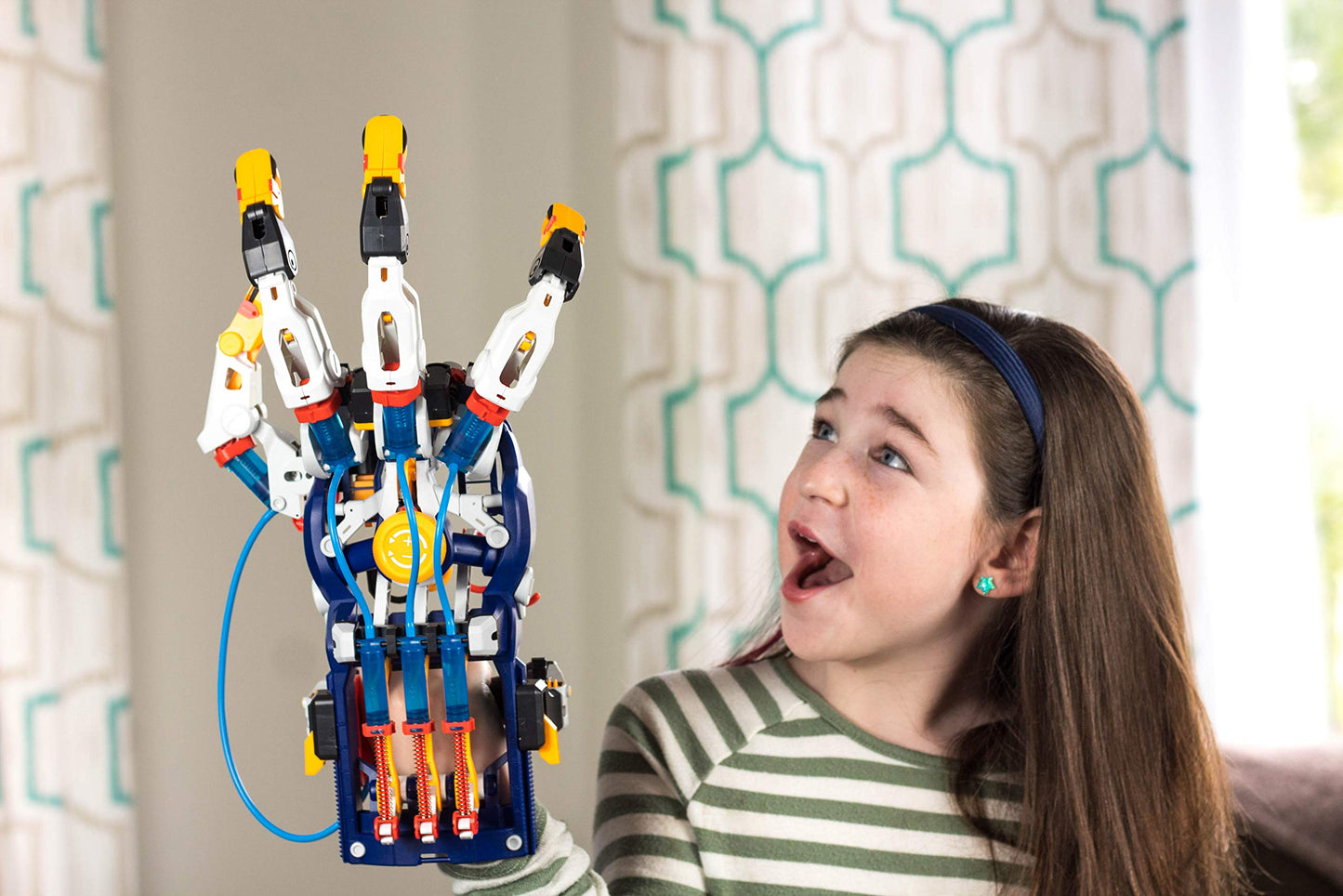 Thames & Kosmos Mega Cyborg Hand STEM Kit – Build Your Own Hydraulic Hand with Adjustable Grip, Learn Pneumatics & Engineering for Kids & Teens